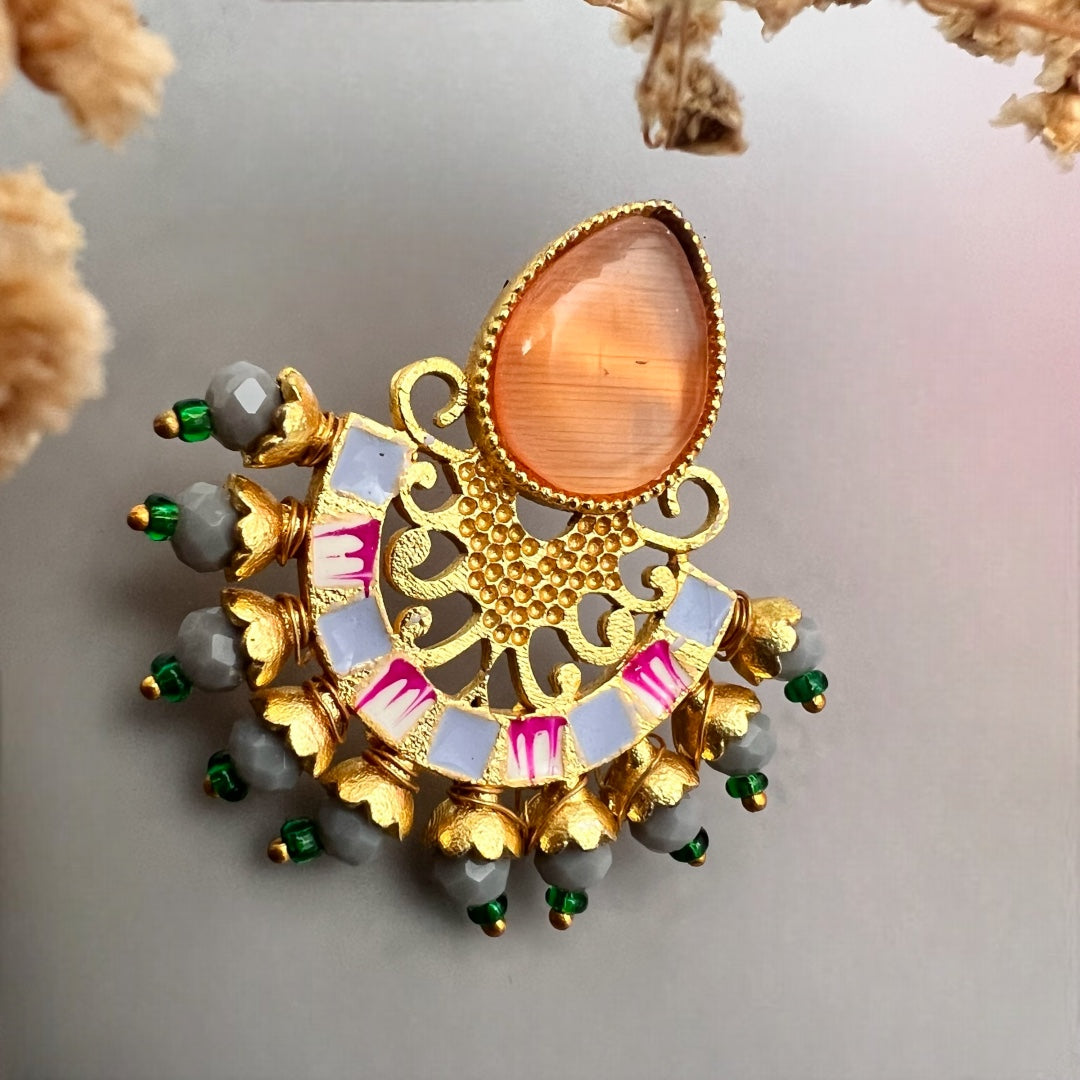 BLOSSOMBEAN SEMI HANDMADE MONOLISA GOLD-TONED EARRING-ER153