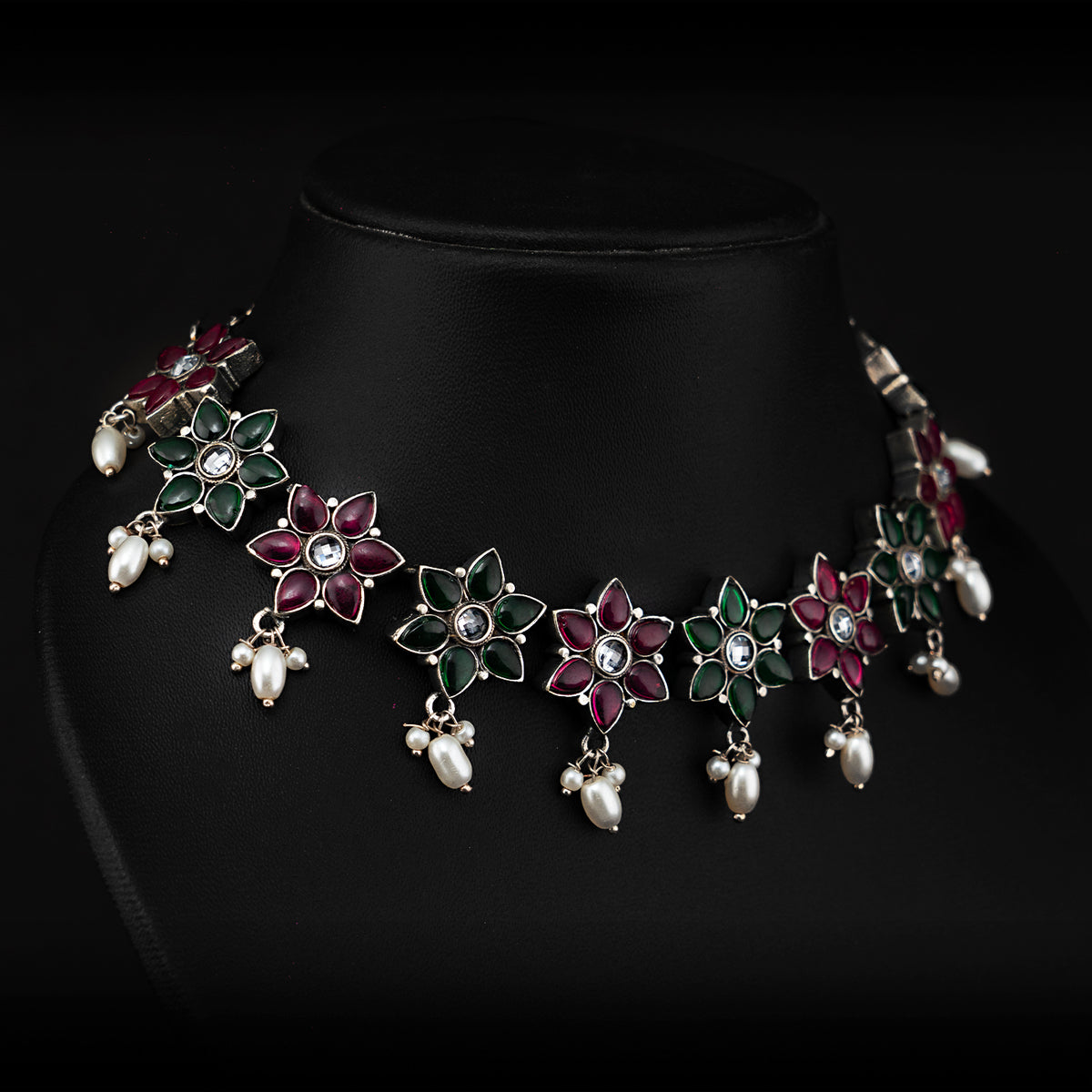 LYCARA FAUX SILVER PREMIUM SEMI HANDMADE NECKLACE WITH EARRINGS NL131