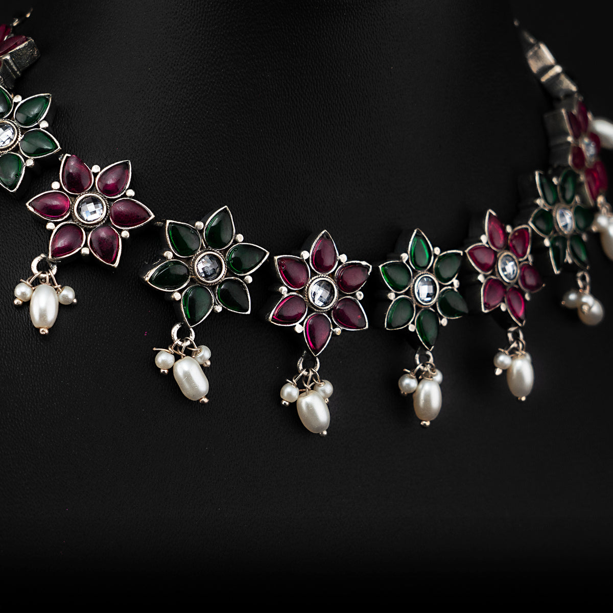 LYCARA FAUX SILVER PREMIUM SEMI HANDMADE NECKLACE WITH EARRINGS NL131