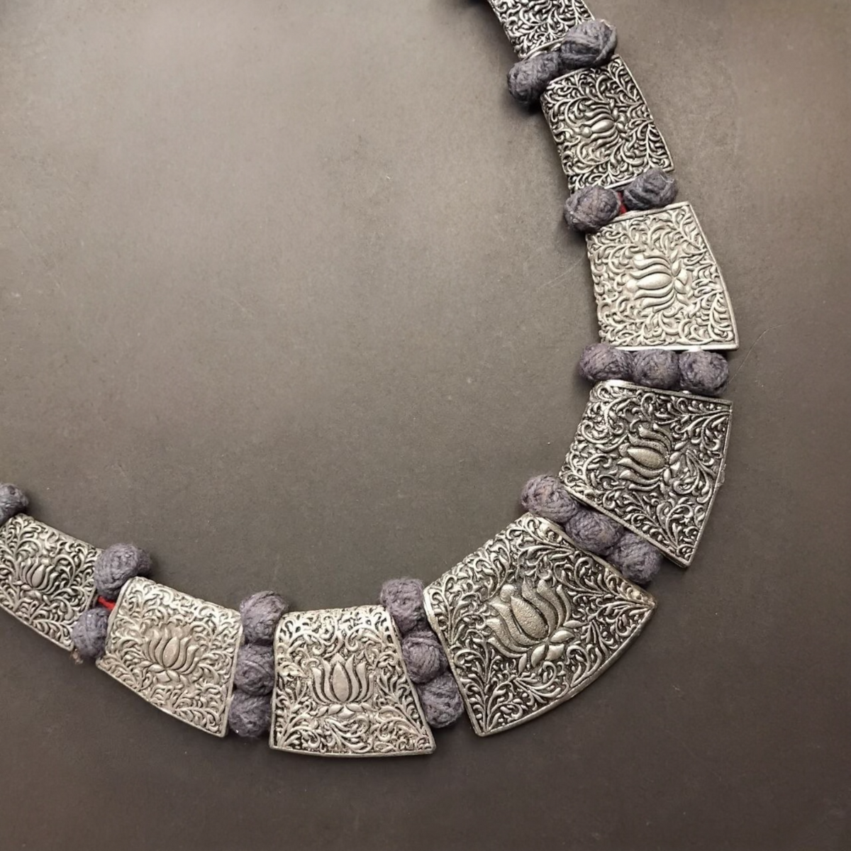 VARSHA BLACK POLISH WITH BLACK THREAD MALA/ NECKPIECE  ML210