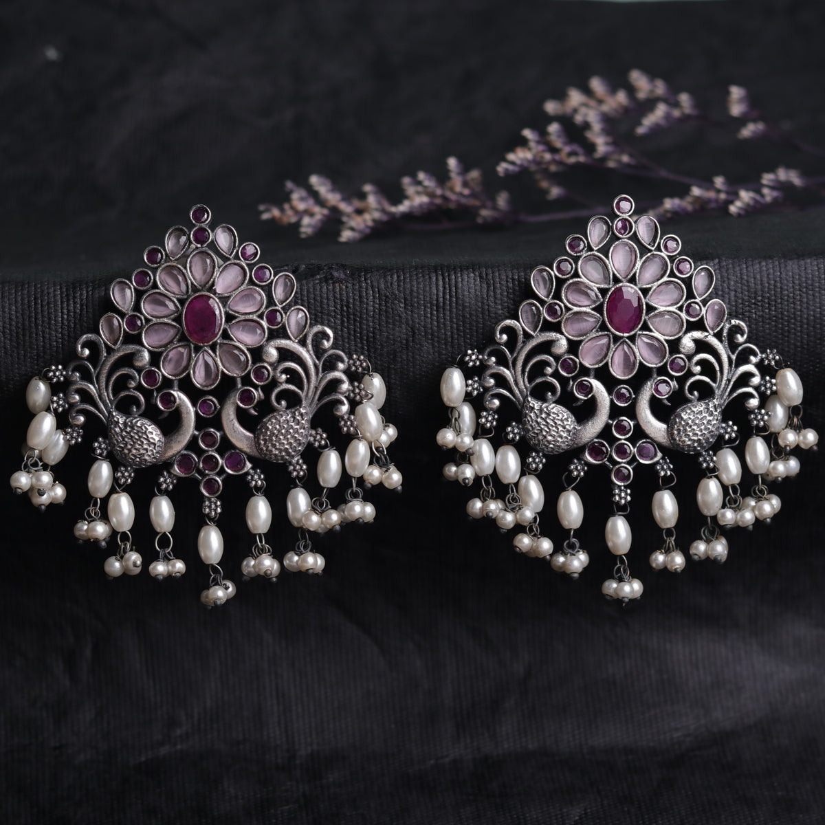 FLORAL FANTASY ANTIQUE SILVER LOOK ALIKE SEMI-HANDMADE EARRINGS ER53