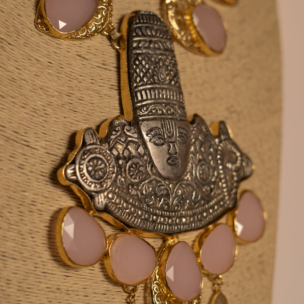 BALAJI BIJOUX EXCLUSIVE HANDMADE STATEMENT AGATE AND POLISHED STONE MALA ML49