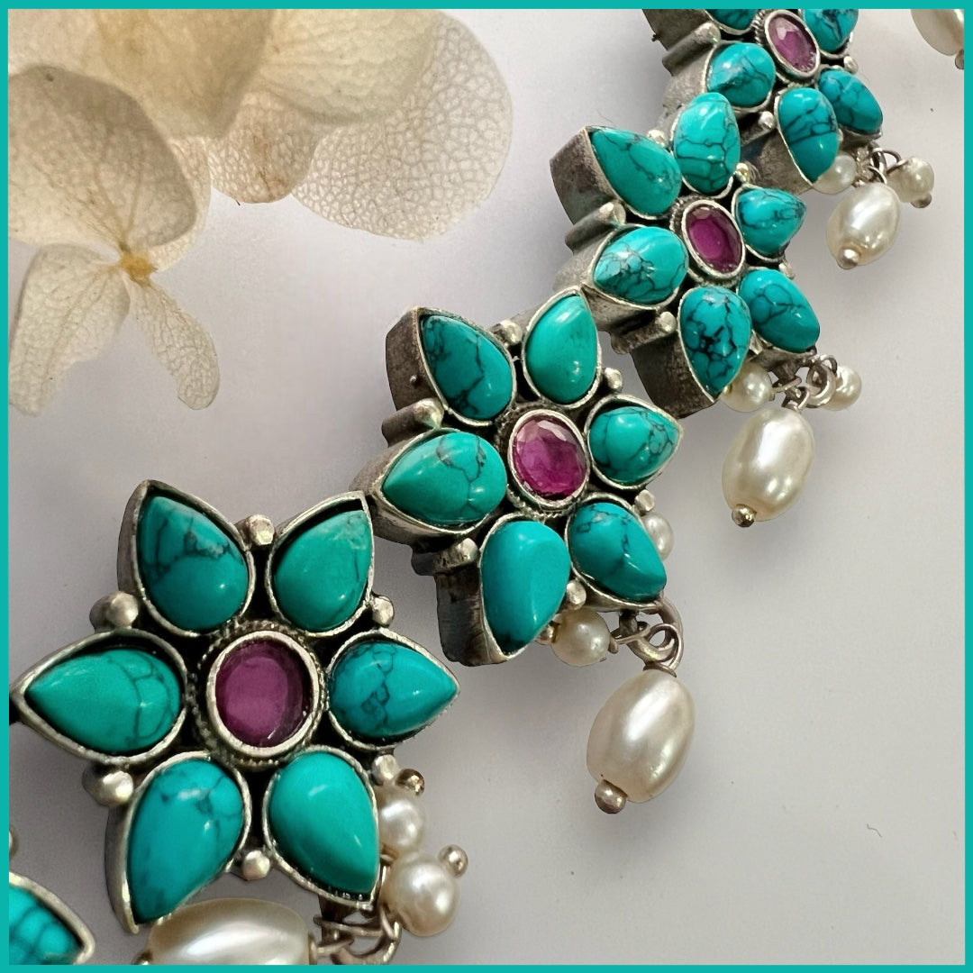 LYCARA FAUX SILVER PREMIUM SEMI HANDMADE NECKLACE WITH EARRINGS NL131