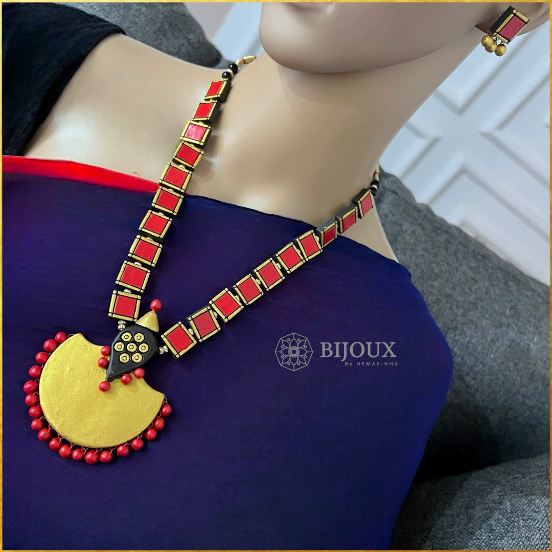 SQUARE TILE TERRACOTTA NECKLACE WITH EARRING TR31