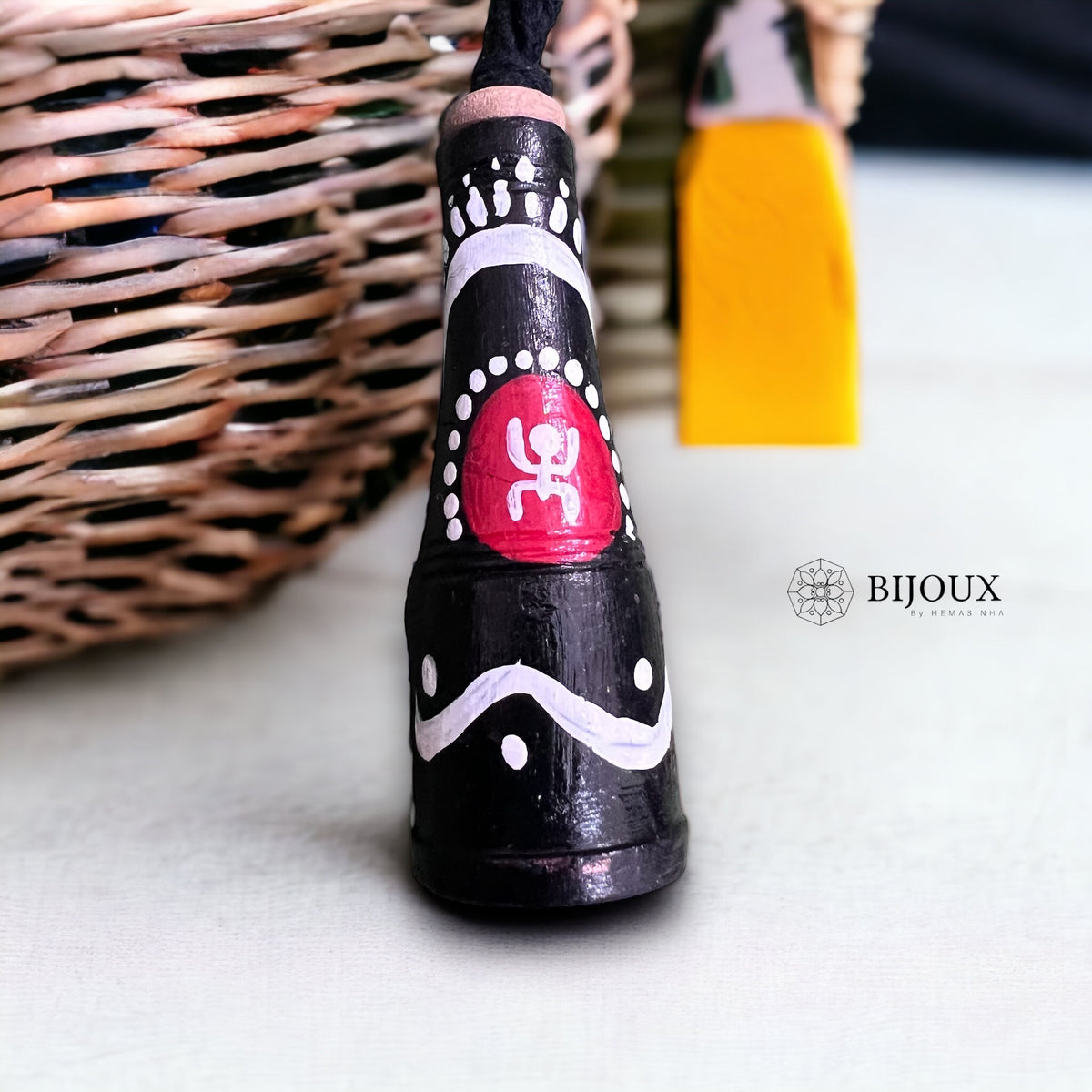 SODA SNUGGLE TERRACOTTA PENDANT WITH BLACK ROPE TR15