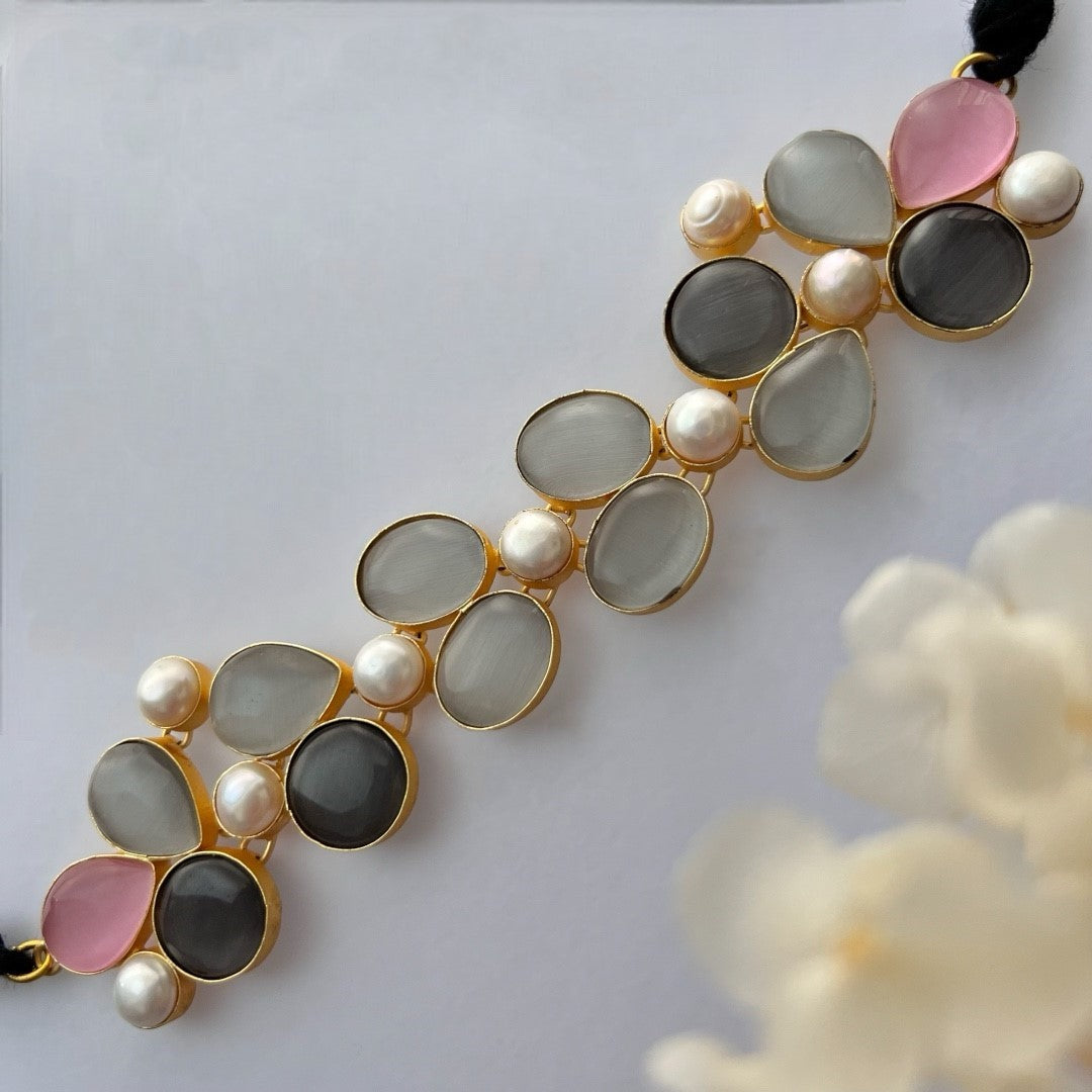 BAGYA BIJOUX PREMIUM AND EXCLUSIVE HANDMADE MONALISA CHOKER WITH EARRINGS CH405