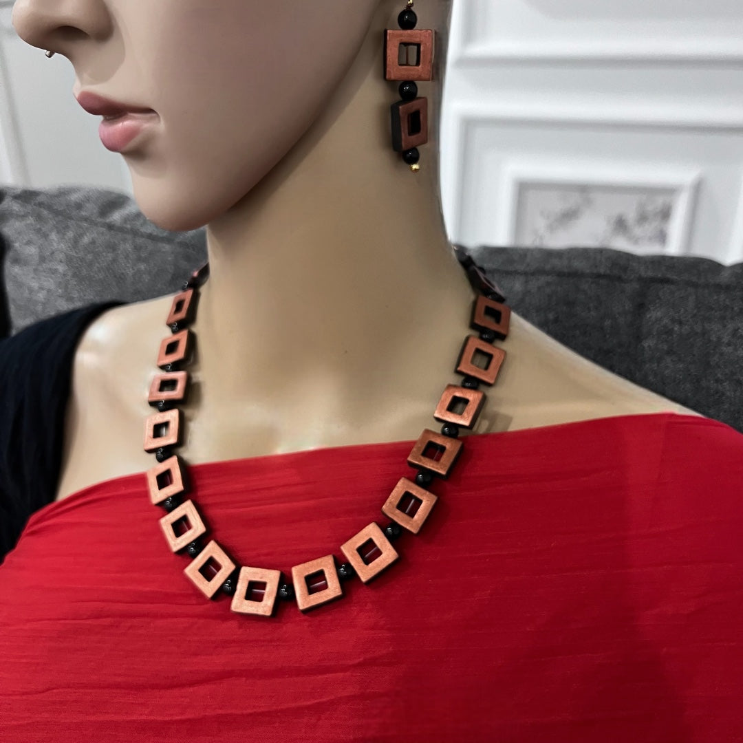 TERRA TILE TERRACOTTA NECKLACE WITH EARRING TR04