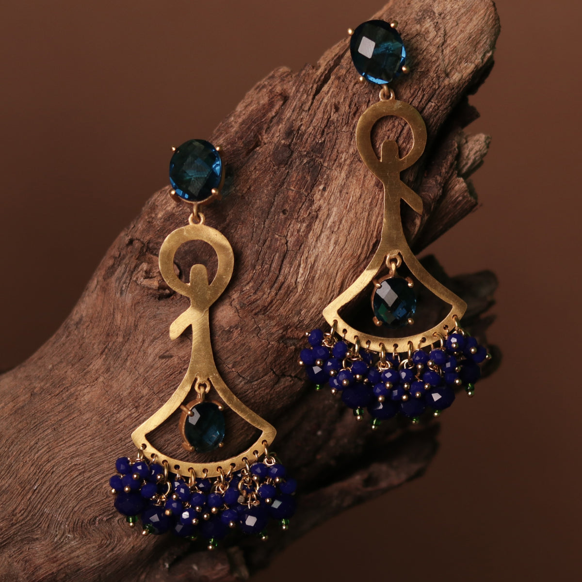 TWINKLING DANGLER DROPS LIGHTWEIGHT HANDMADE  AND HAND HAMMERED EARRINGS  ER72