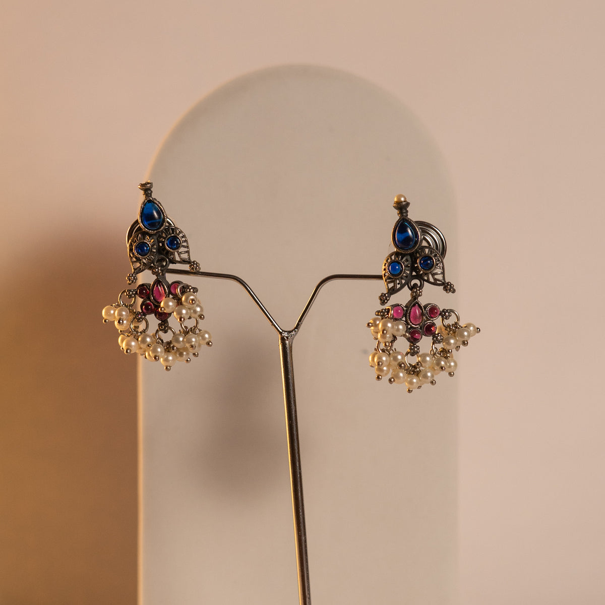 THIRA SILVER LOOK ALIKE CLASSIC ANTIQUE MALA WITH EARRINGS ML45