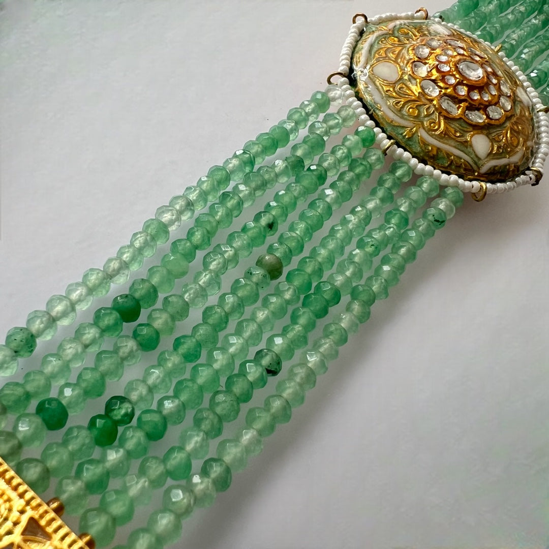 JADE ONEX BEADS LAC AND KUNDAN BIJOUX PREMIUM AND EXCLUSIVE HANDMADE CHOKER WITH EARRINGS CH397