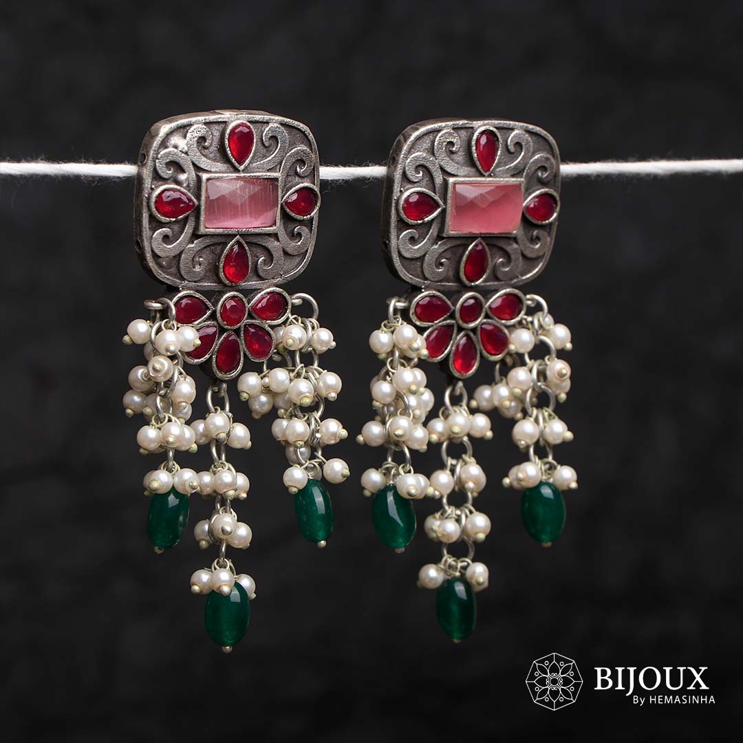 NIHARYA SILVER LOOK ALIKE SEMI-HANDMADE EARRING ER179