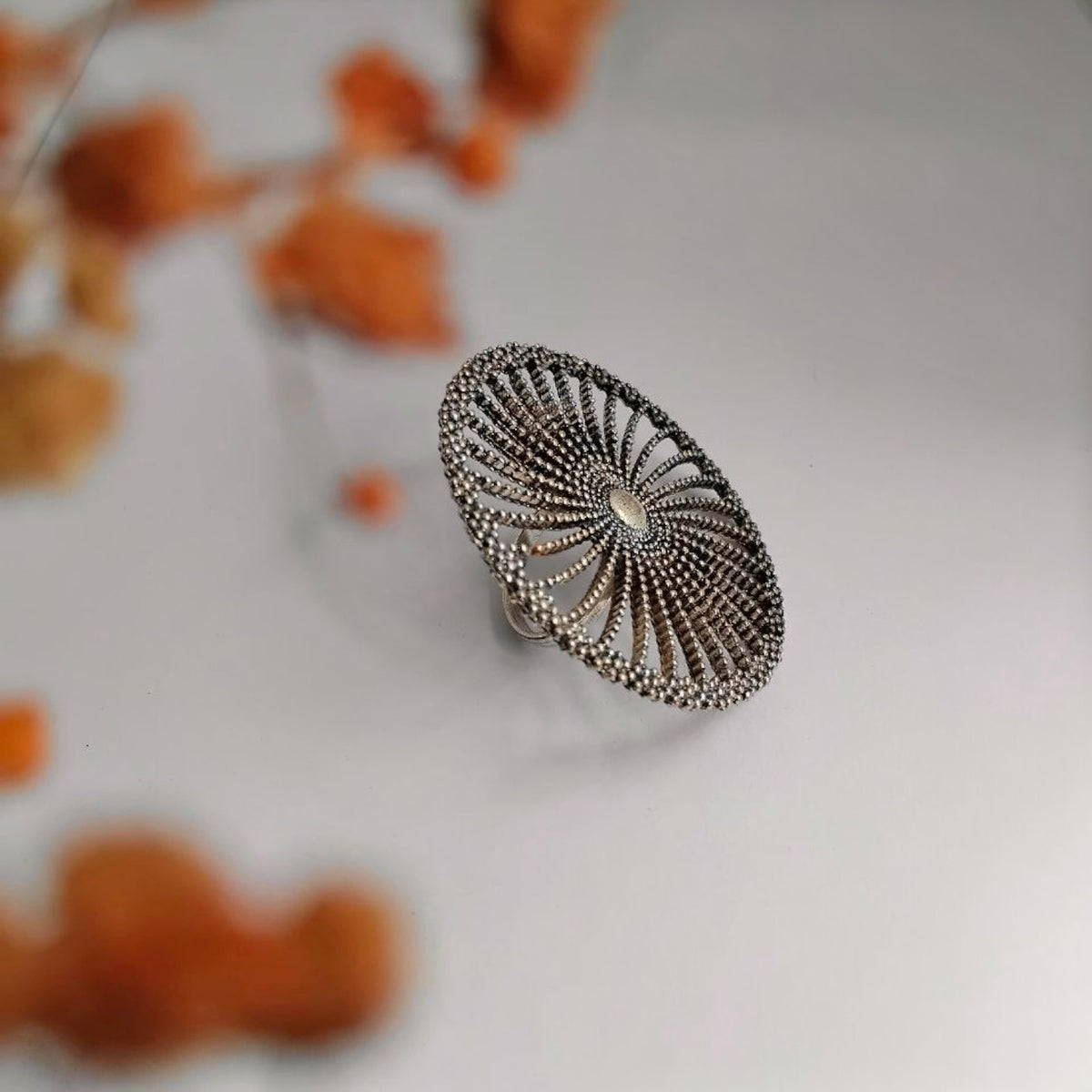 SHINARA OXIDIZED FINISH STONE RING R92