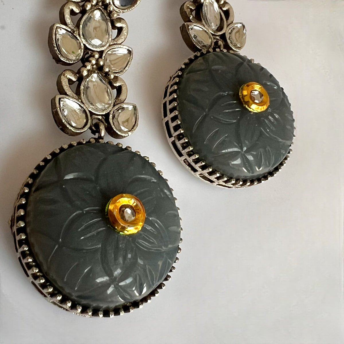 DILA SEMI HANDMADE EARRINGS-ER562