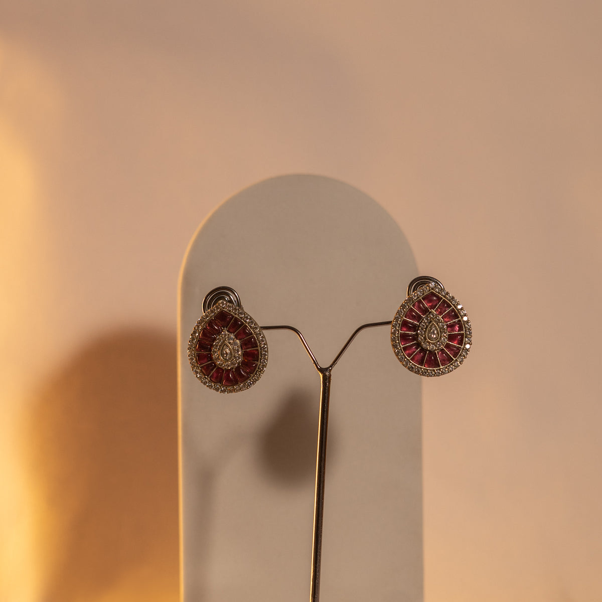 IRIS HANDMADE RAW AND RUSTIC SILVER LOOK ALIKE ANTIQUE MALA WITH EARRINGS ML180