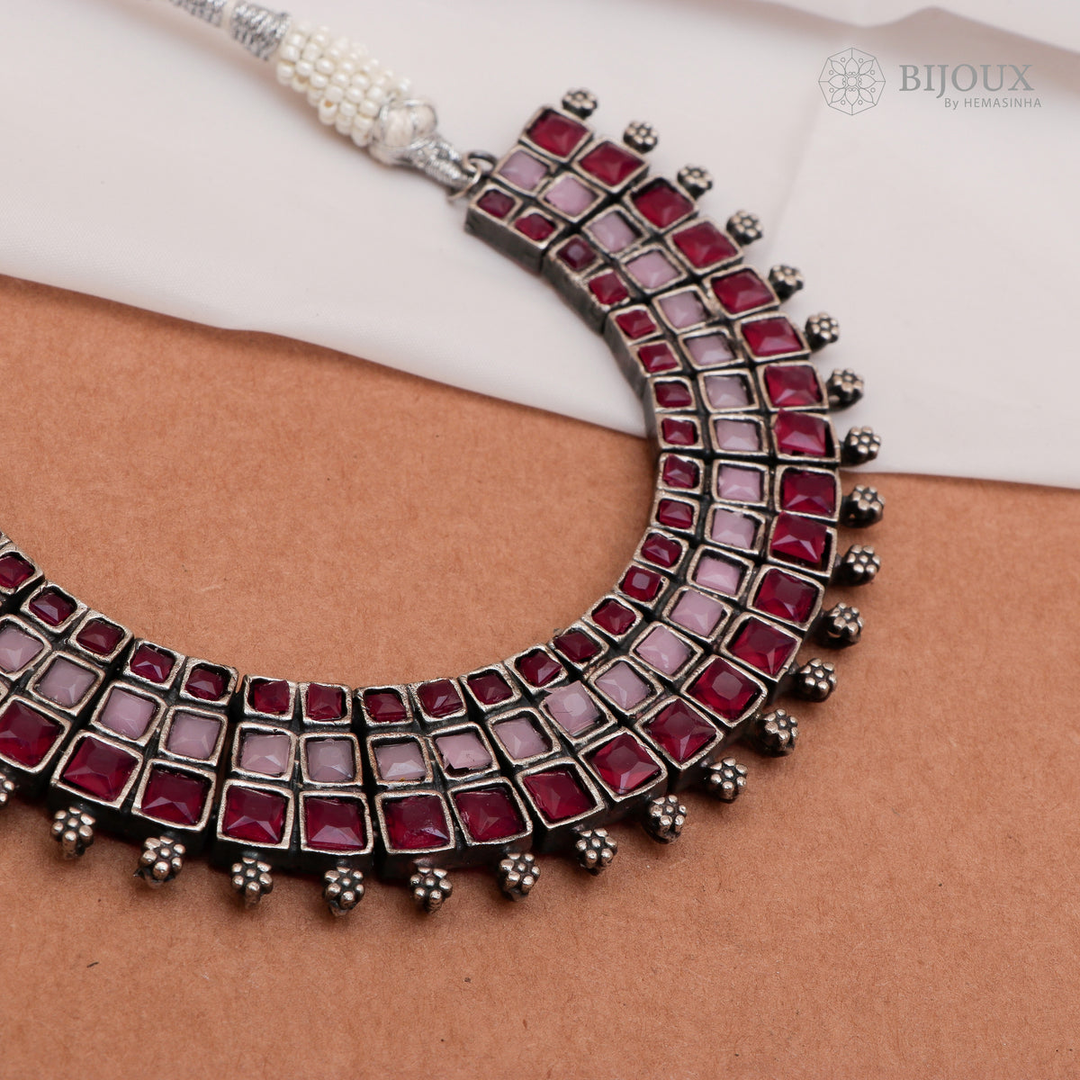 THIRA ANTIQUE SILVER LOOK ALIKE SEMI HANDMADE KIDS SET NECKLACE WITH EARRING NL17