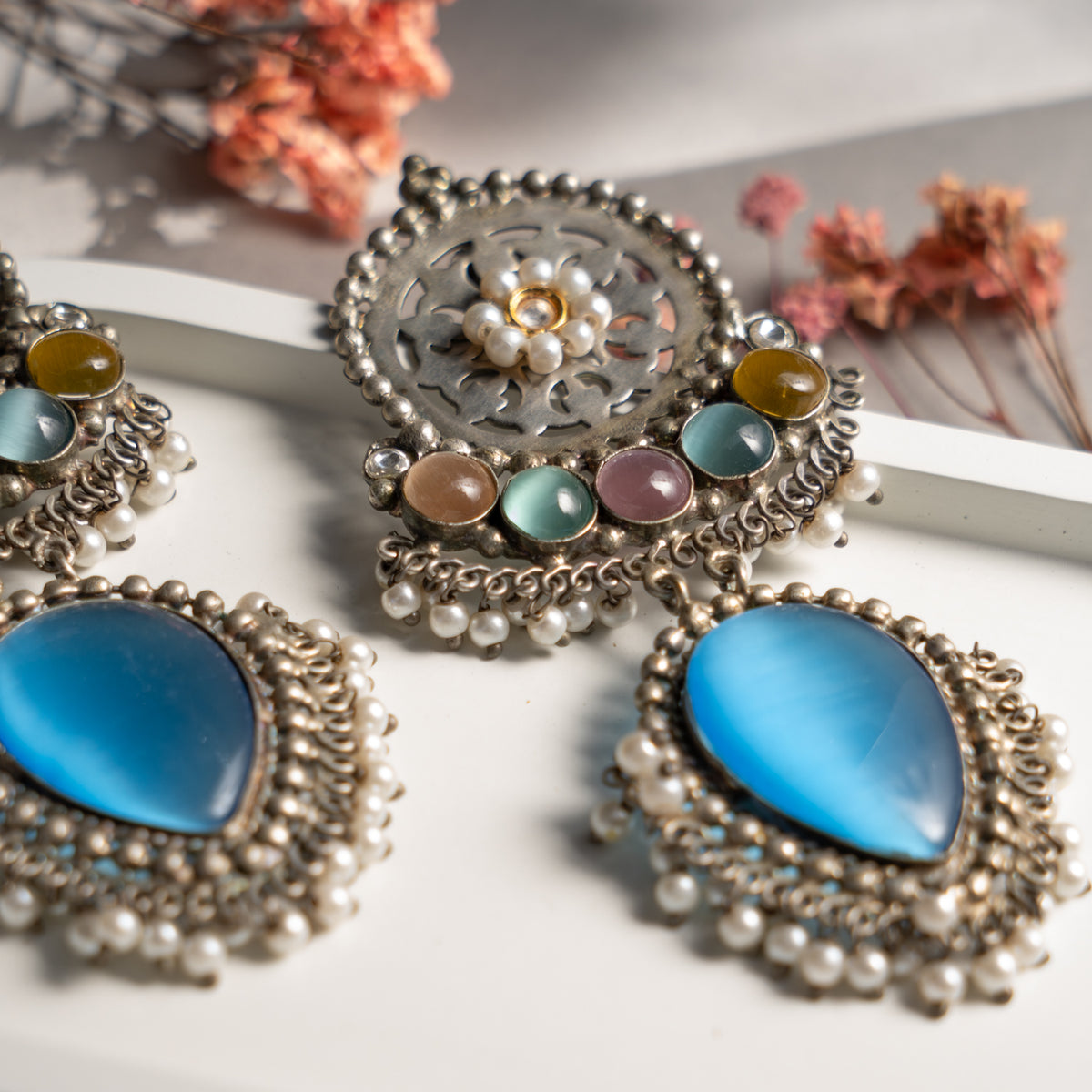 LINA FAUX SILVER MONALISASTONE HANDMADE EARRINGS ER720