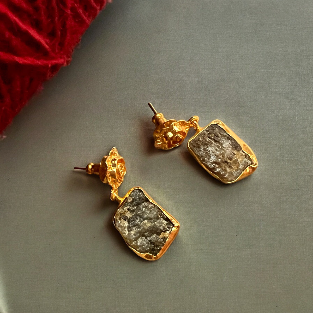 SOPHIA HANDMADE BIJOUX PREMIUM AND BIJOUX EXCLUSIVE HASLI WITH EARRINGS CH479