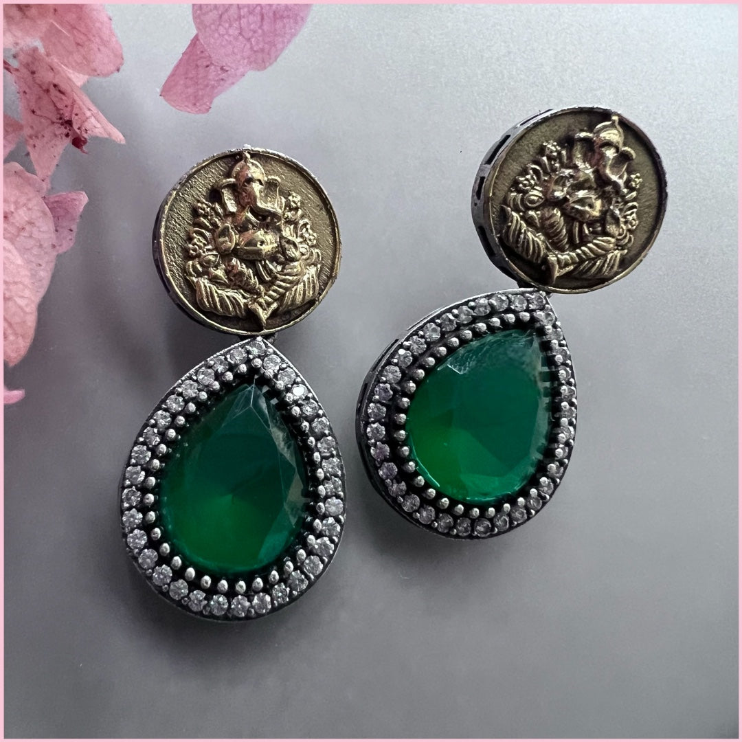 PALOT FAUX SILVER BIJOUX PREMIUM AND EXCLUSIVE SEMI HANDMADE DUAL TONED NECKLACE WITH EARRINGS NL139