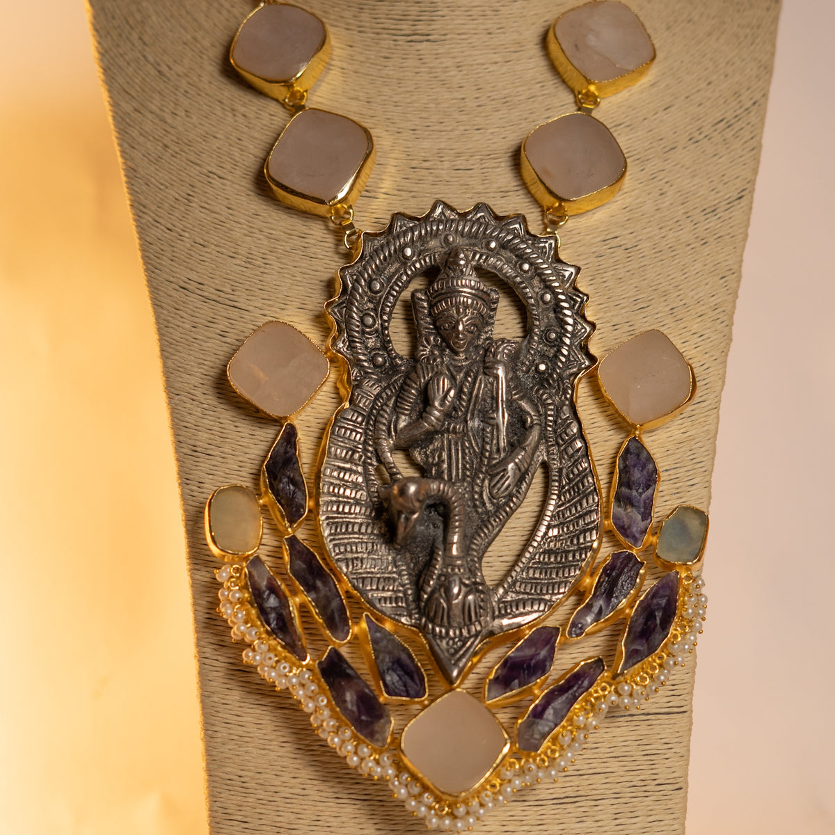 CHANDIKA BIJOUX EXCLUSIVE HANDMADE RAW STONE MALA WITH EARRINGS ML171