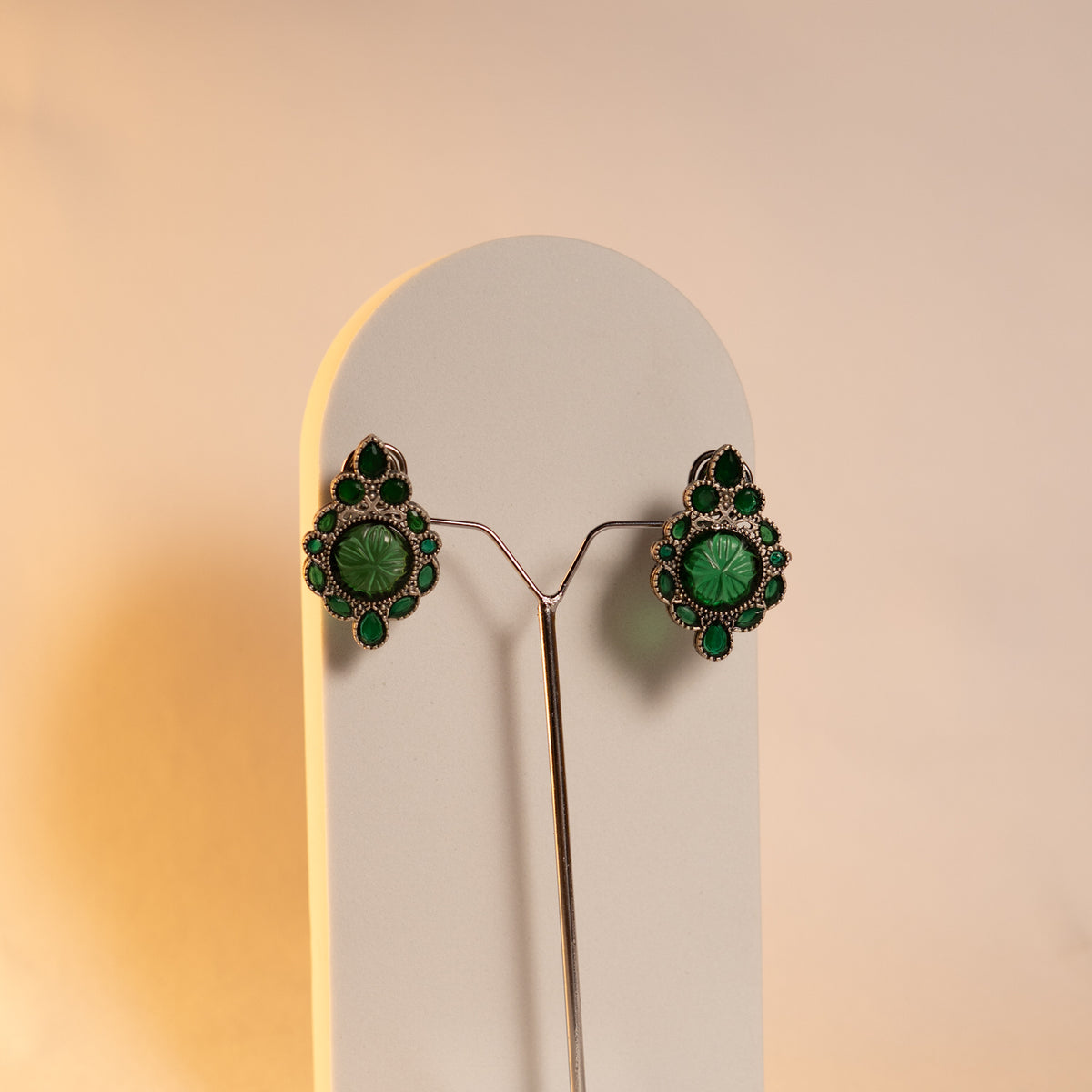 PRIYANKA LAYERED PEARL CARVING STONE HANDMADE STATEMENT MALA ML100