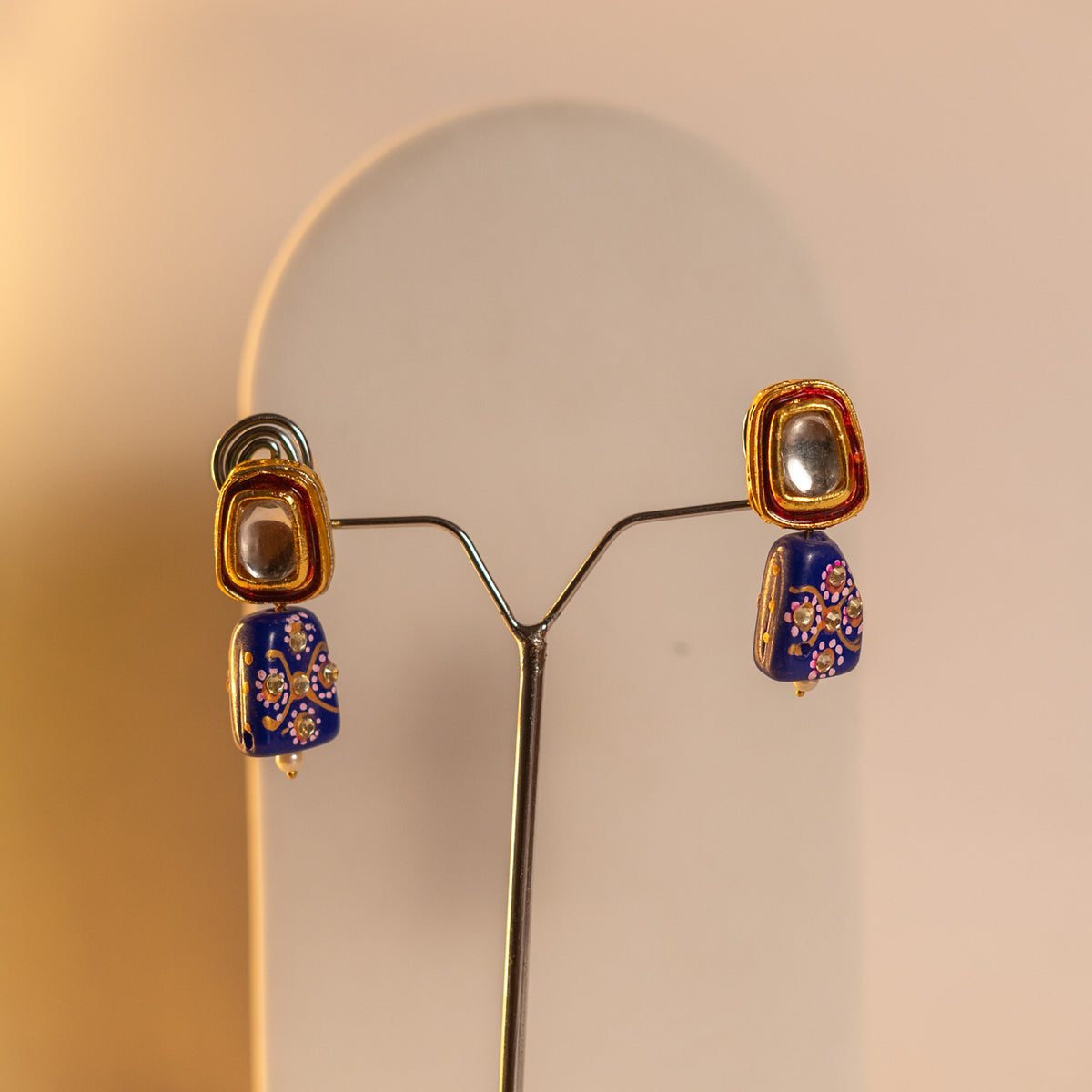 TAKI MULTI LAYERED HANDMADE STATEMENT MALA ML12