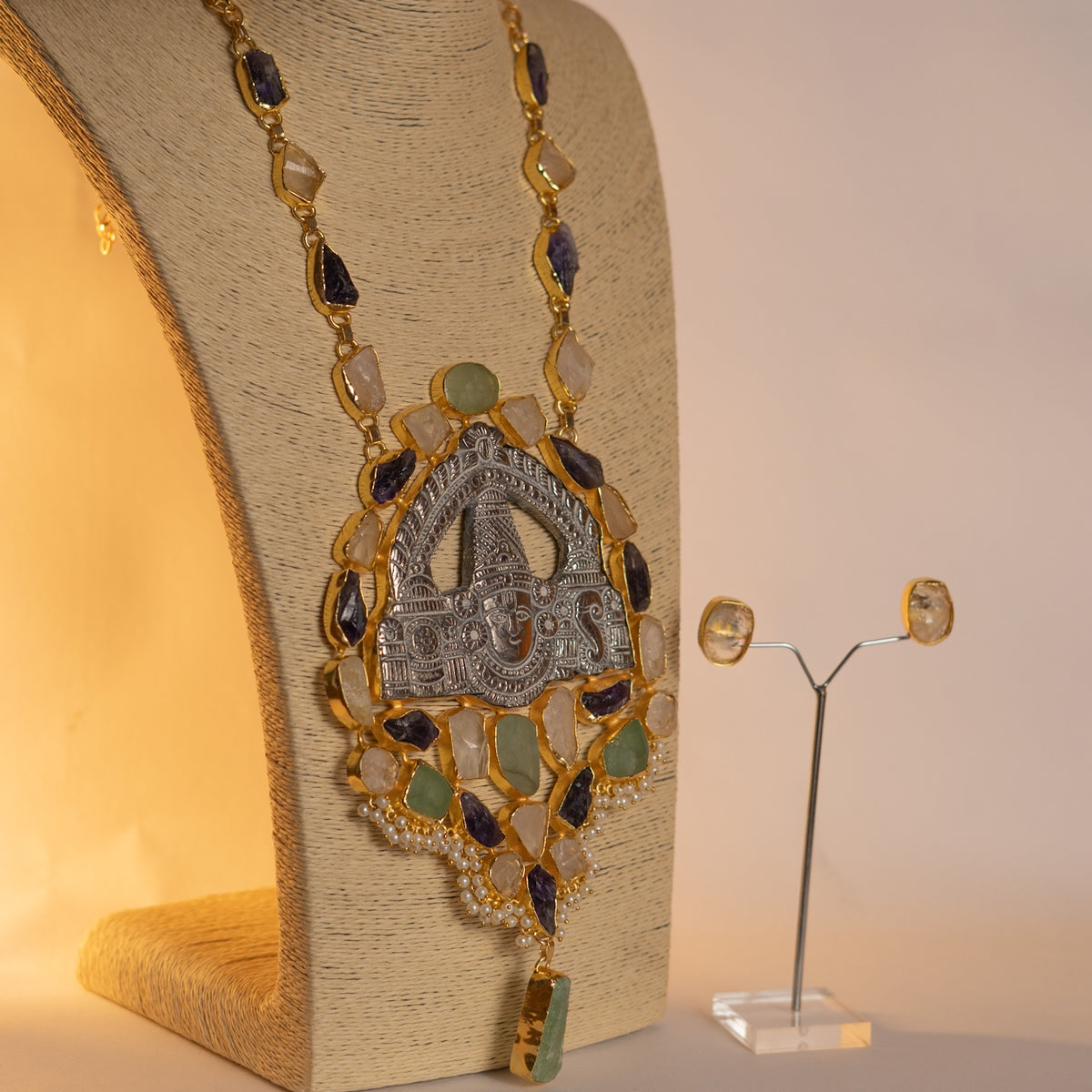 VENKAT BIJOUX, HANDCRAFTED TURQUOISE, MOP SHELL, AND RAW SATONE MALA WITH EARRINGS ML168