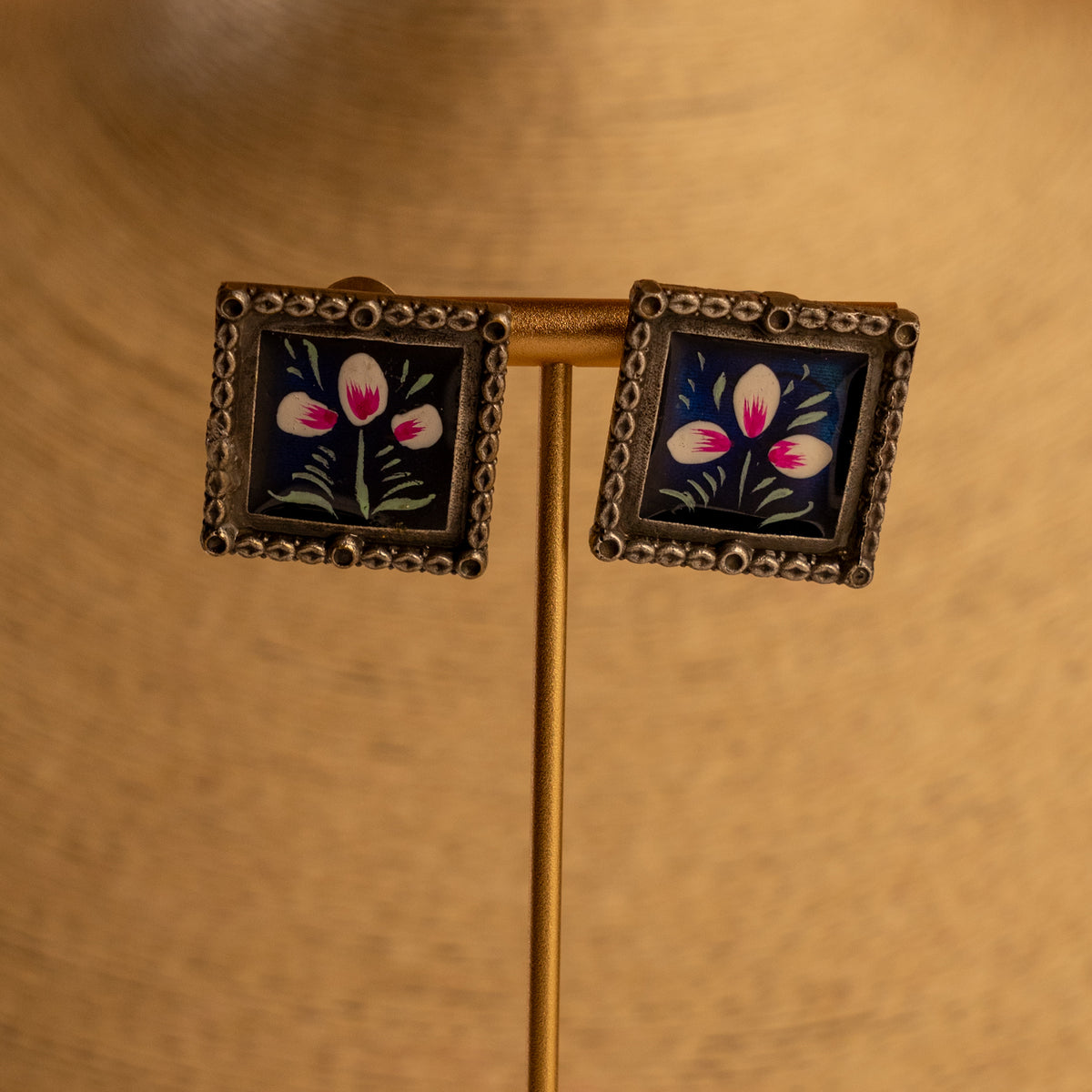 SHEETHAL HAND PAINTED AND HANDMADE  RUSTIC LOOK NECKPIECE NECKLACE NL71