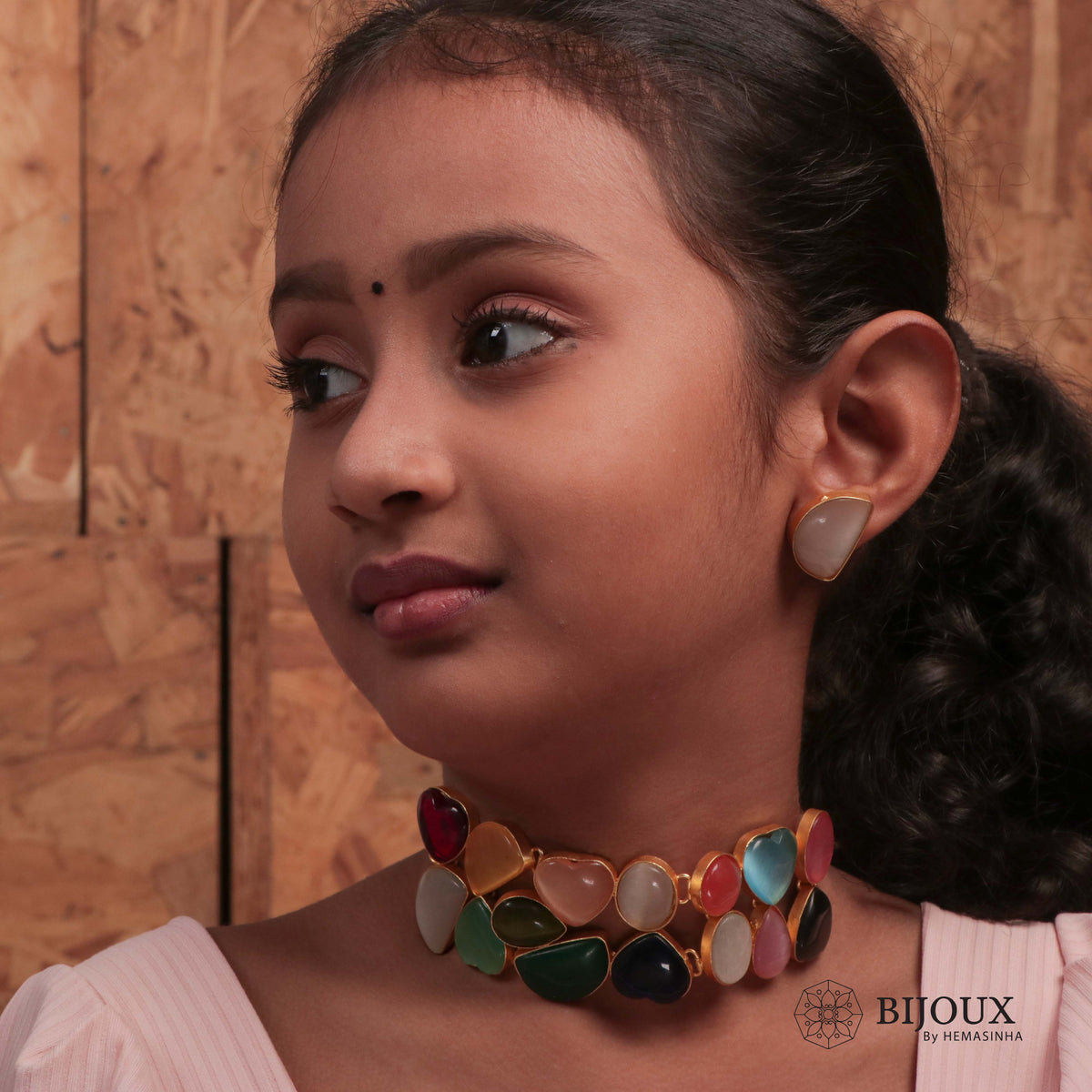 LUCY BIJOUX PREMIUM AND EXCLUSIVE HANDMADE CHOKER WITH EARRINGS CH121
