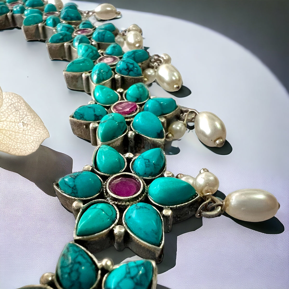 LYCARA FAUX SILVER PREMIUM SEMI HANDMADE NECKLACE WITH EARRINGS NL131