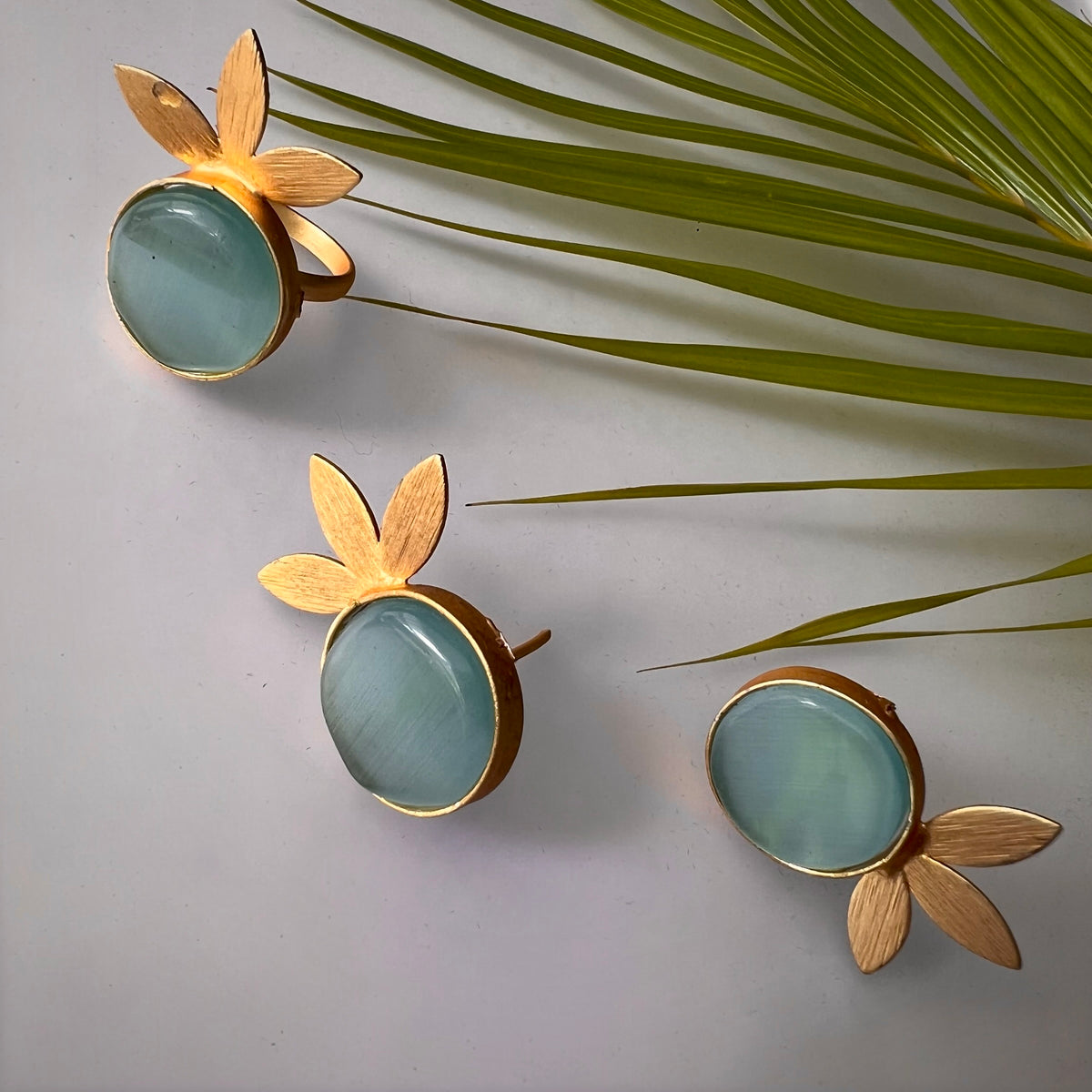 ROXANIA SET RING EARRING AND NECKLACE HANDMADE GOLD TONED PREMIUM NECKLACE/NECKPIECE EARRING SET NL30