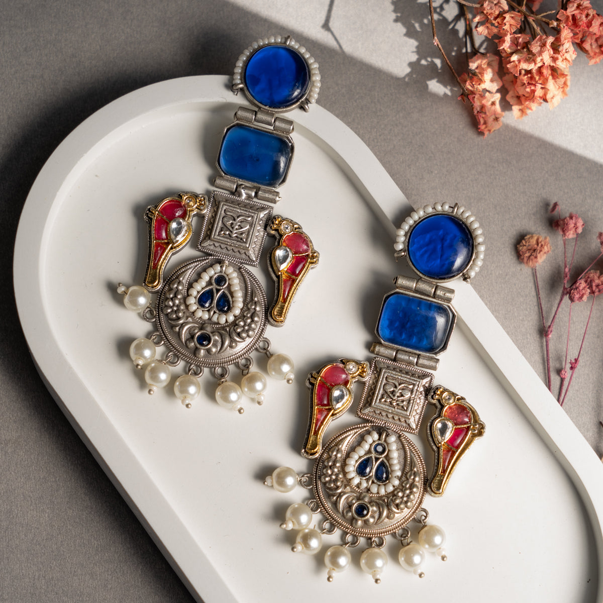 AISHU FAUX SILVER SEMI HANDMADE MONALISA STONE EARRINGS ER719