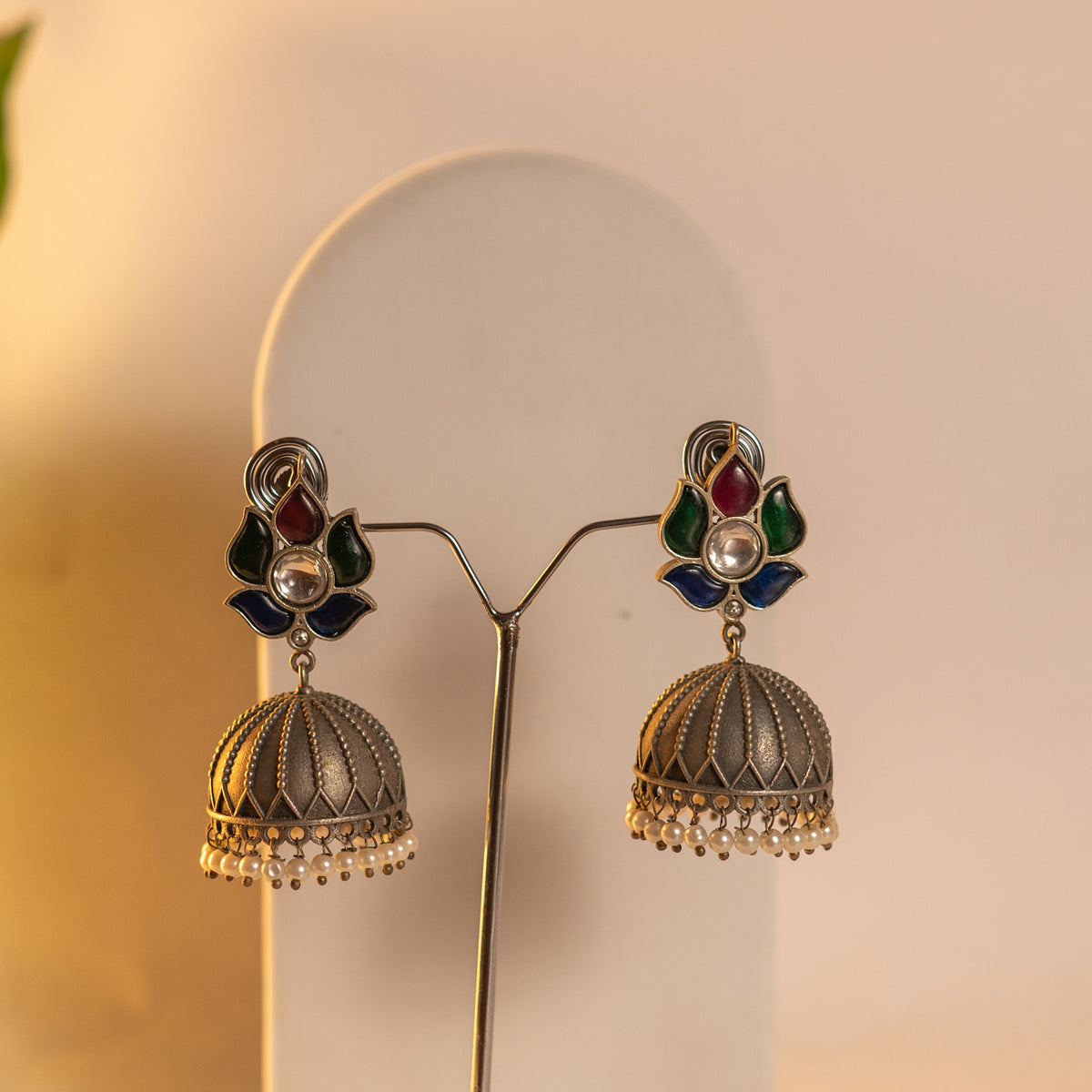 CARNATION HANDMADE RAW AND RUSTIC FAUX SILVER ANTIQUE MALA WITH EARRINGS ML192