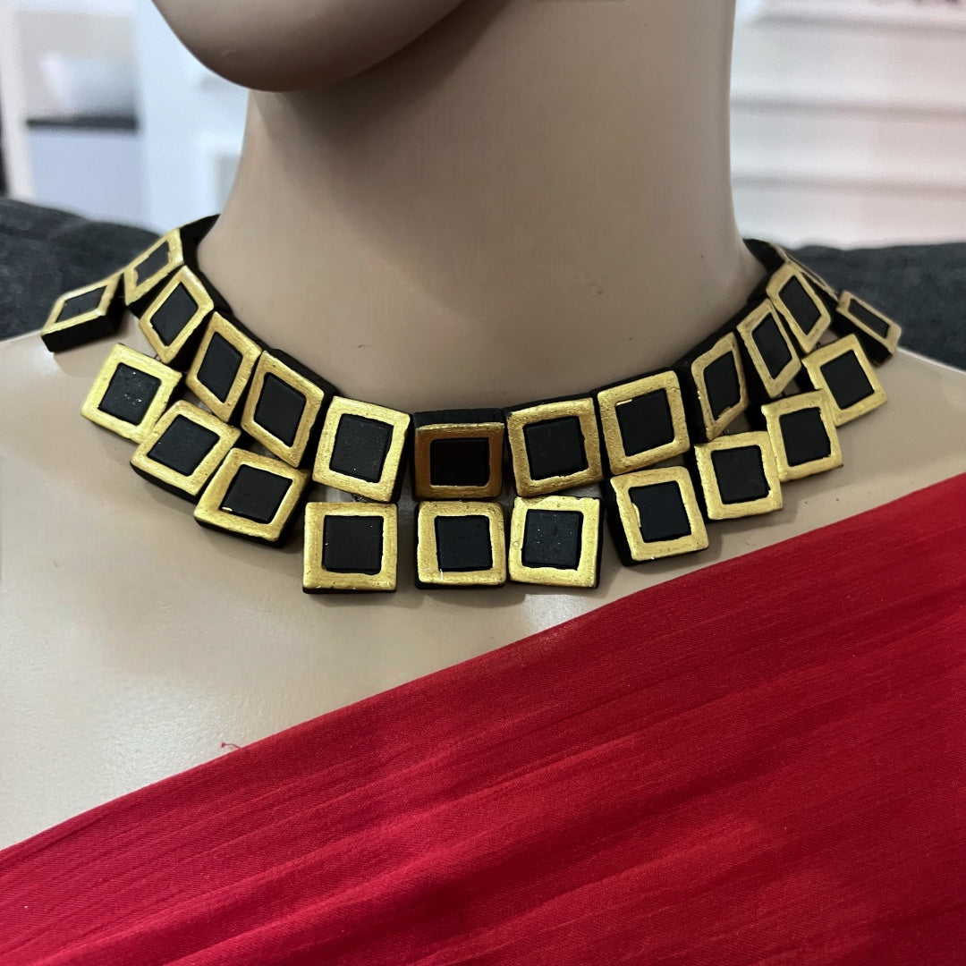 DUAL SQUARE TERRACOTTA NECKLACE WITH EARRING TR09