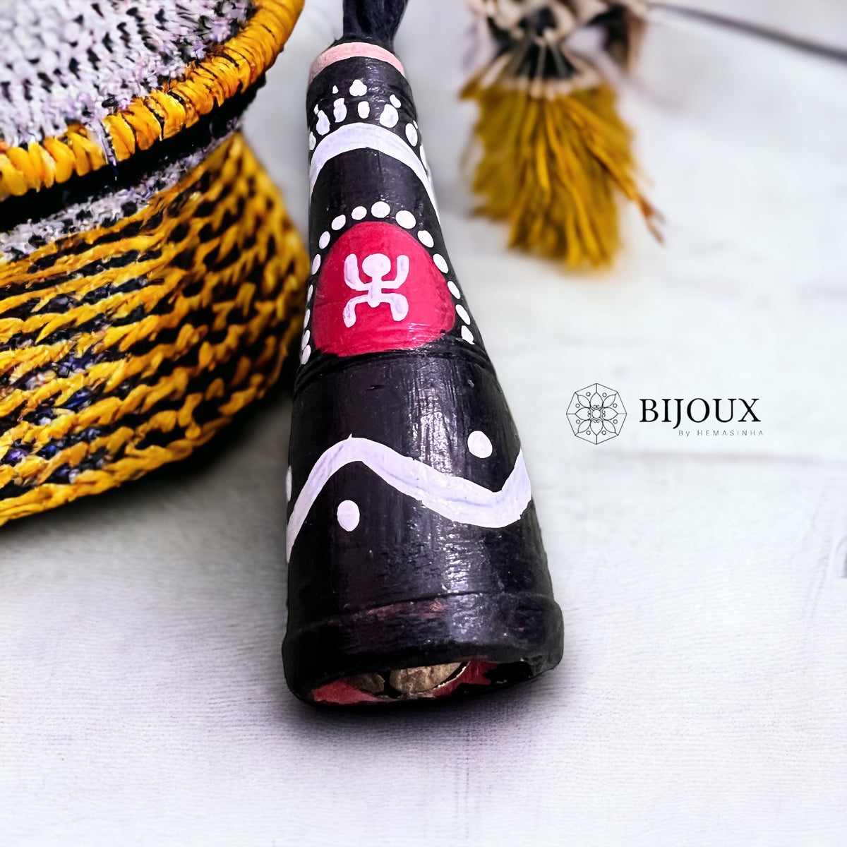 SODA SNUGGLE TERRACOTTA PENDANT WITH BLACK ROPE TR15