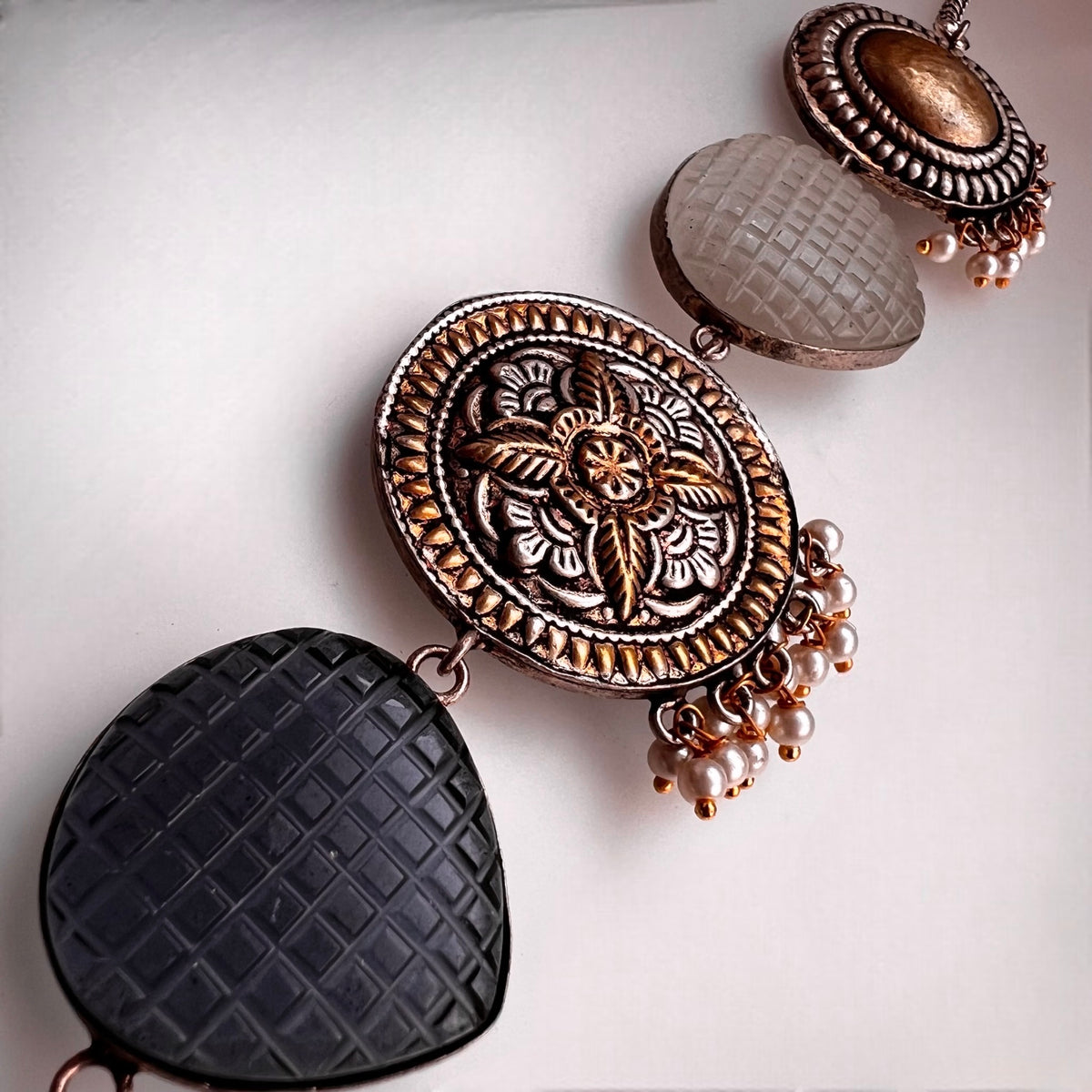 RITHANA BIJOUX PREMIUM AND EXCLUSIVE HAND HAMMERED HANDMADE CHOKER WITH EARRINGS CH101