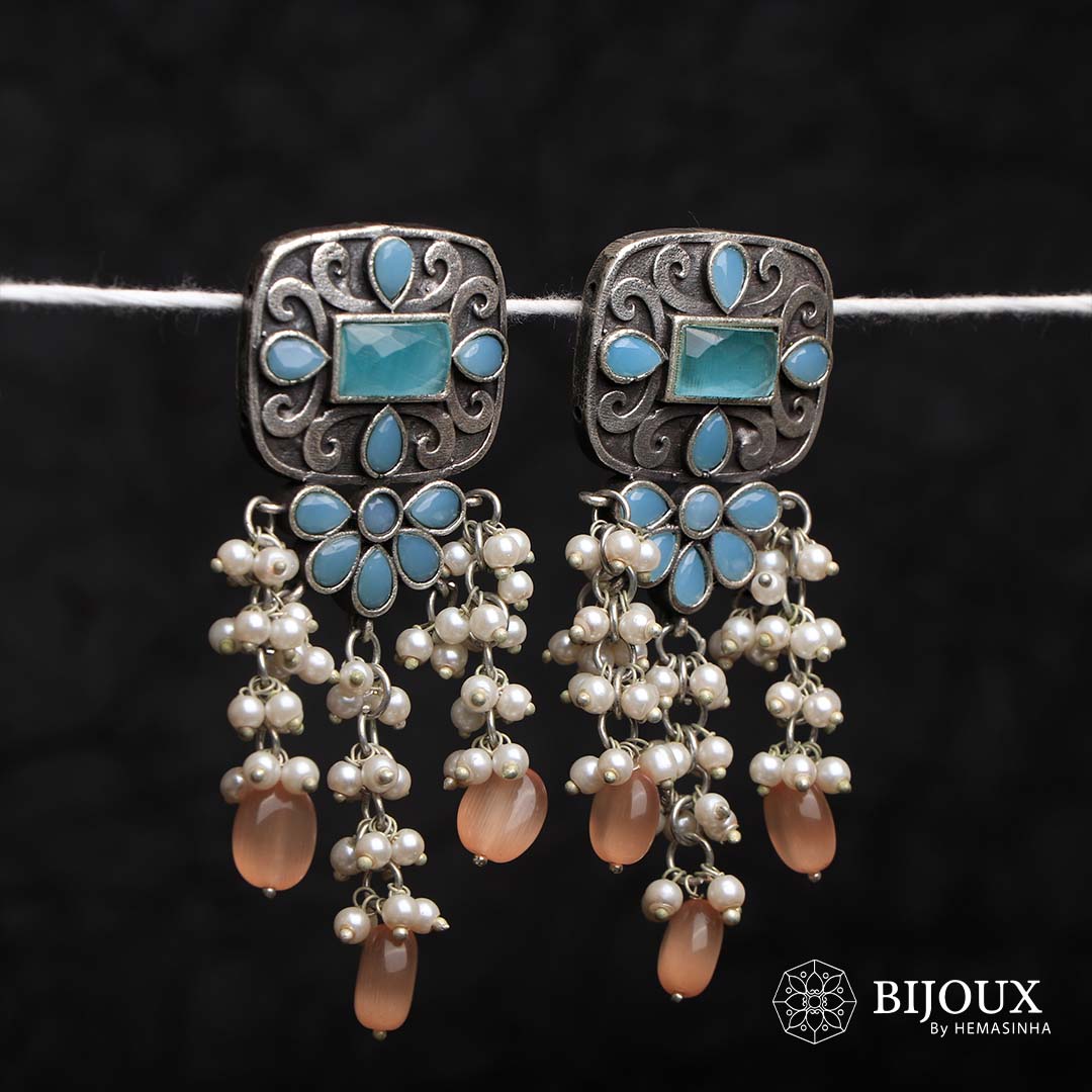 NIHARYA SILVER LOOK ALIKE SEMI-HANDMADE EARRING ER179