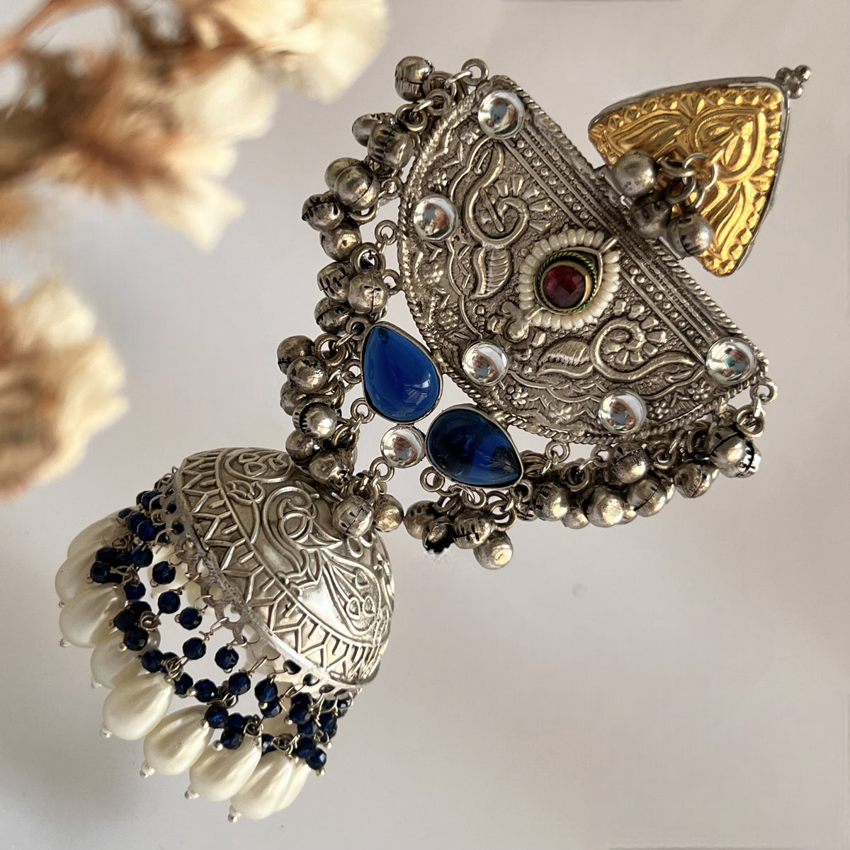 ÉLIRA SILVER LOOK ALIKE HAND HAMMERED DUAL TONED JUMBO JHUMKA ER558