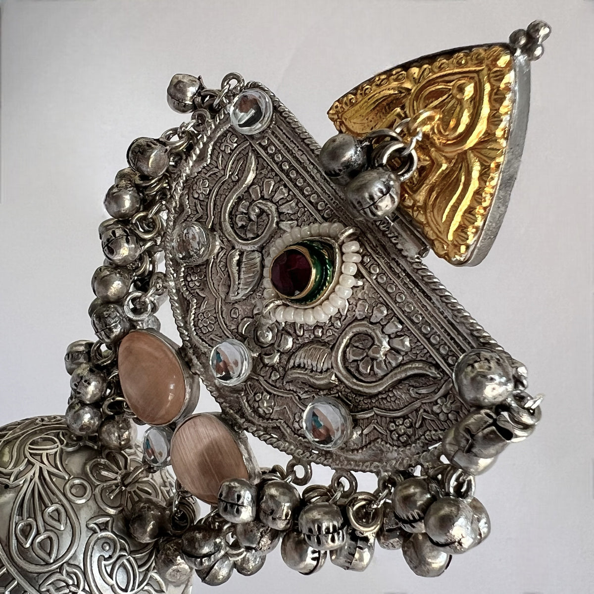 ÉLIRA SILVER LOOK ALIKE HAND HAMMERED DUAL TONED JUMBO JHUMKA ER558