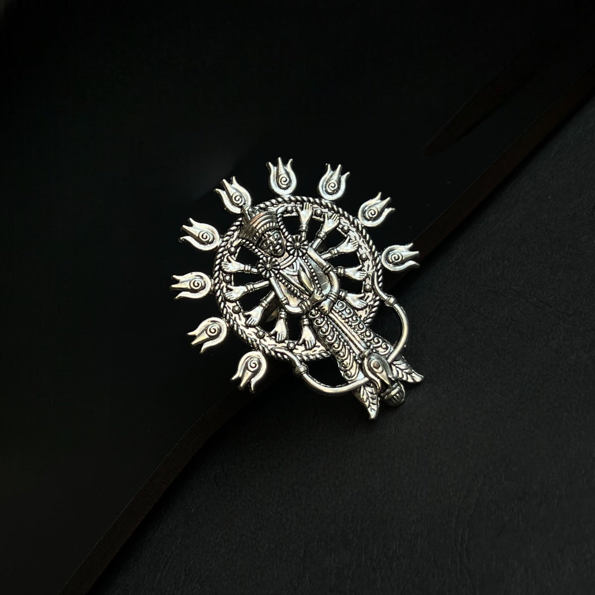 AARIKA OXIDIZED MULTI FINGER RING R24