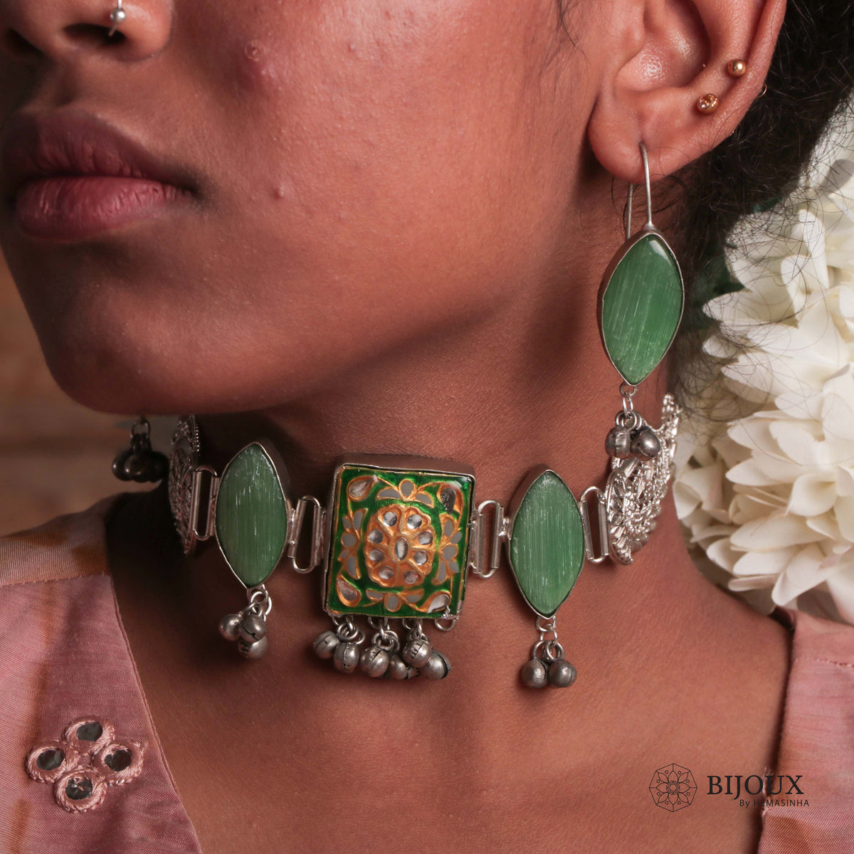SHIRINA BIJOUX PREMIUM AND EXCLUSIVE HANDMADE CHOKER WITH EARRINGS CH81
