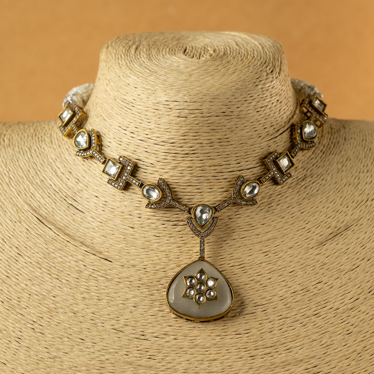 RISHONA DUAL TONED SEMI HANDMADE MONALISA STONES NECKPIECE/NECKLACE WITH EARRINGS NL320