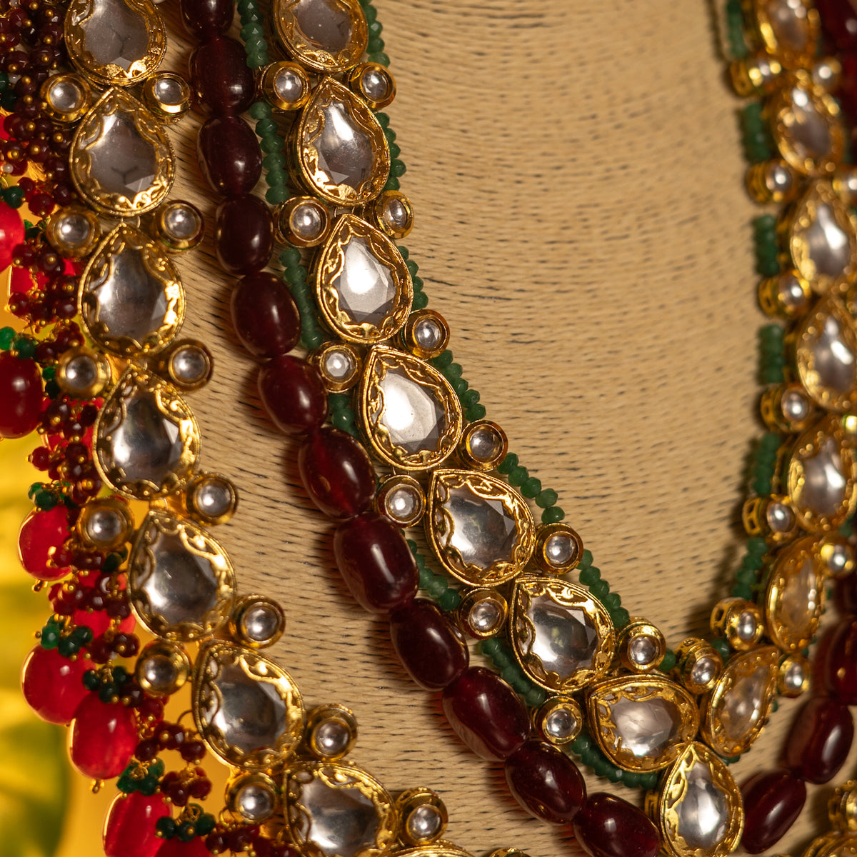 VASUNDHRA HANDMADE BRIDAL BIJOUX PREMIUM BEADS KUNDAN BRIDAL MALA ML122