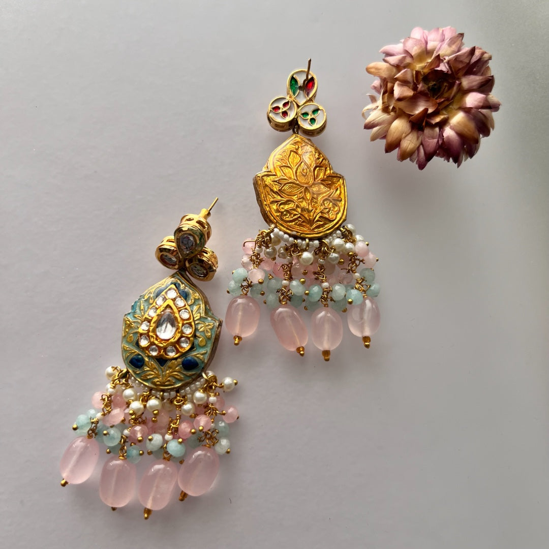 NIKILA ONEX BEADS LAC AND KUNDAN BIJOUX PREMIUM AND EXCLUSIVE HANDMADE CHOKER WITH EARRINGS CH396