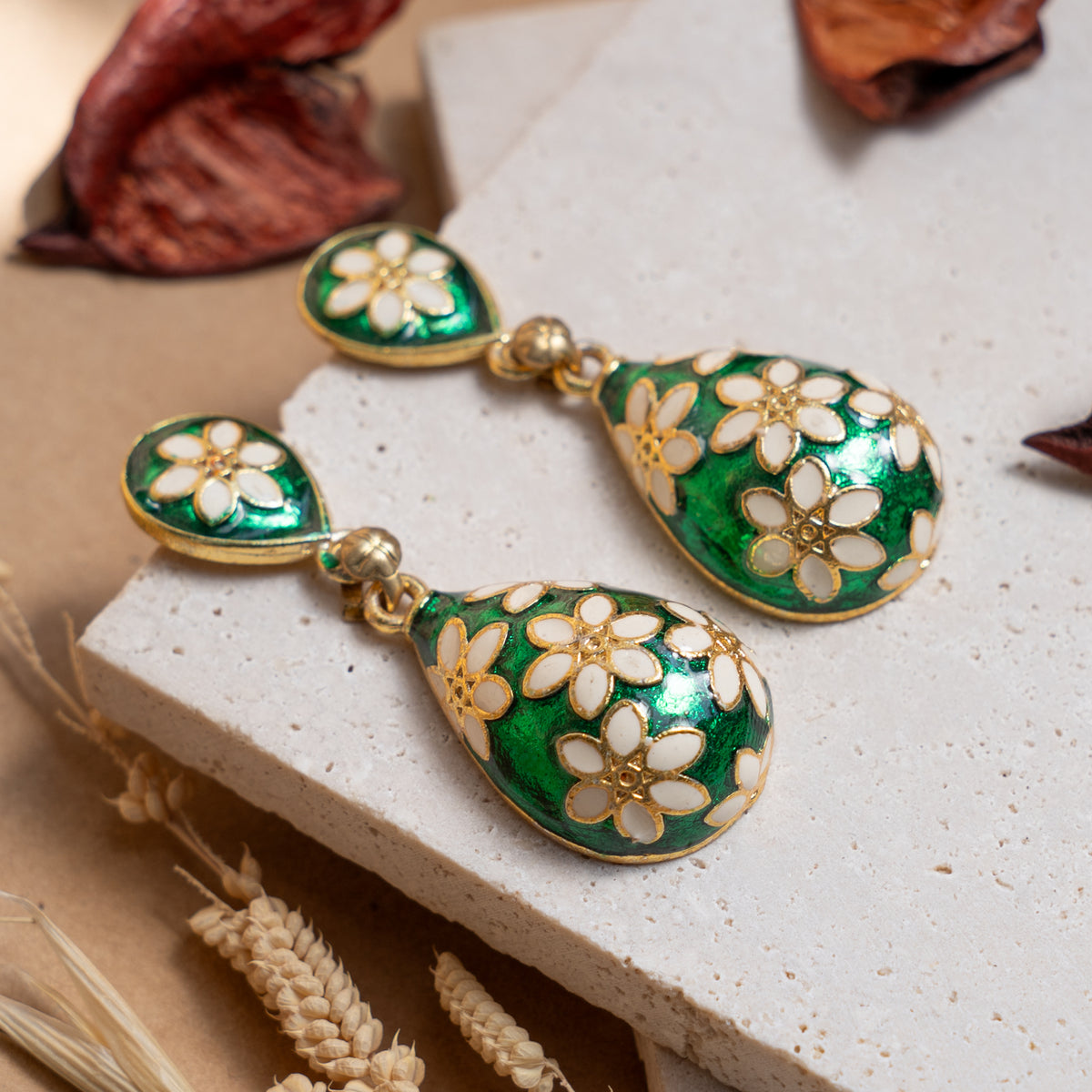 SWATHIKA FLORA DANGLER/ EARRINGS ER833