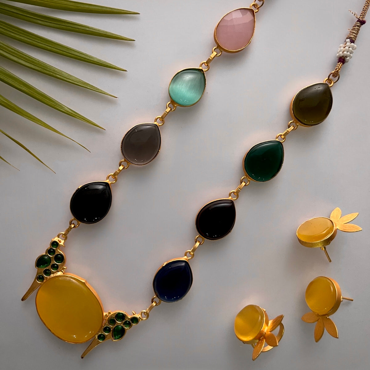 ROXANIA SET RING EARRING AND NECKLACE HANDMADE GOLD TONED PREMIUM NECKLACE/NECKPIECE EARRING SET NL30