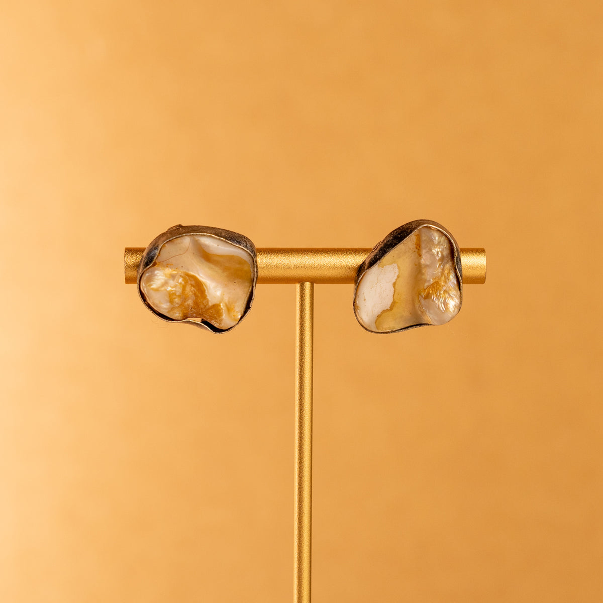 HINOSHA RAW STONE HANDMADE FAUX SILVER  RUSTIC FINISH NECKLACE NL74