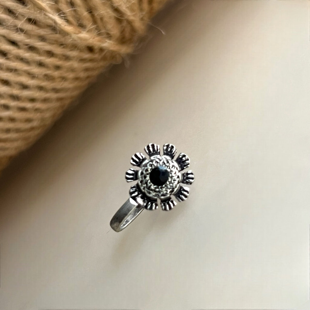 DHIRUNA CLIP ON NOSE STUDS NS44