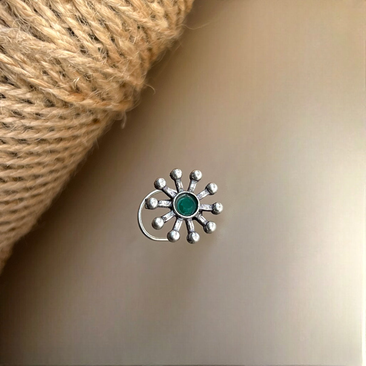 WIRED PIERCING NOSE STUDS NS38