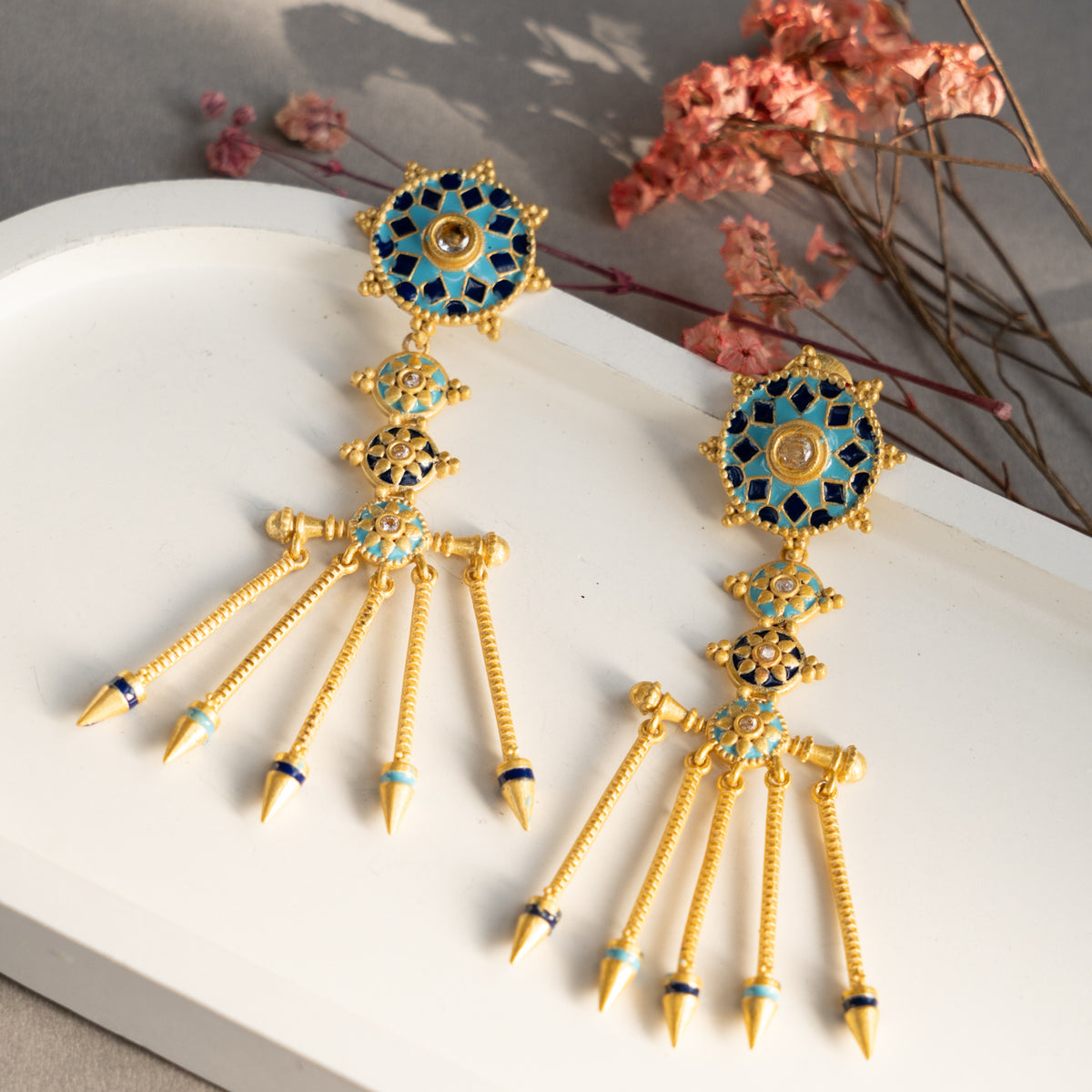 LYRA GOLD TONE SEMI HANDMADE  EARRINGS/STUDS ER798