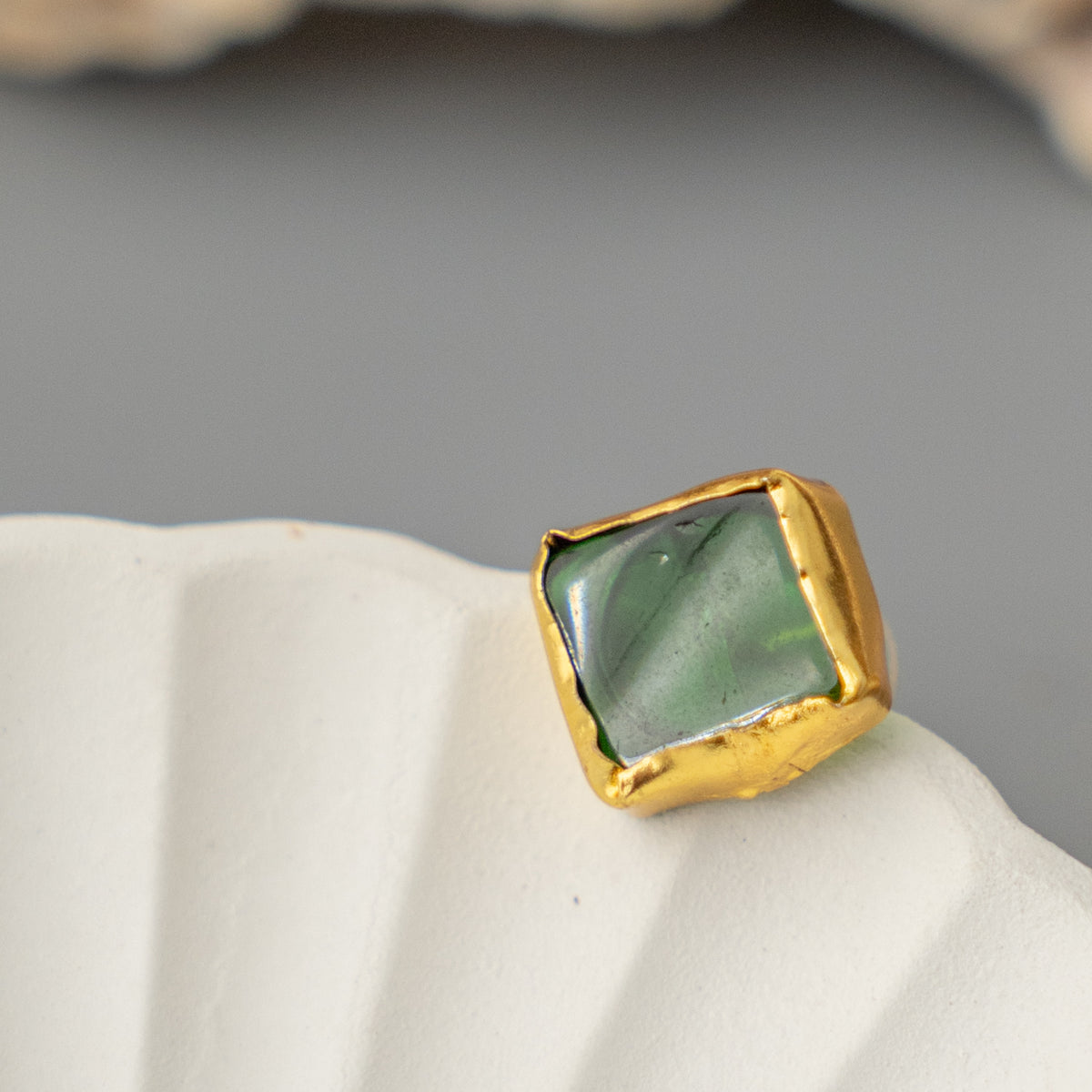 ELLE GOLD PREMIUM NATURAL STONE HANDMADE EARRING/STUD ER931